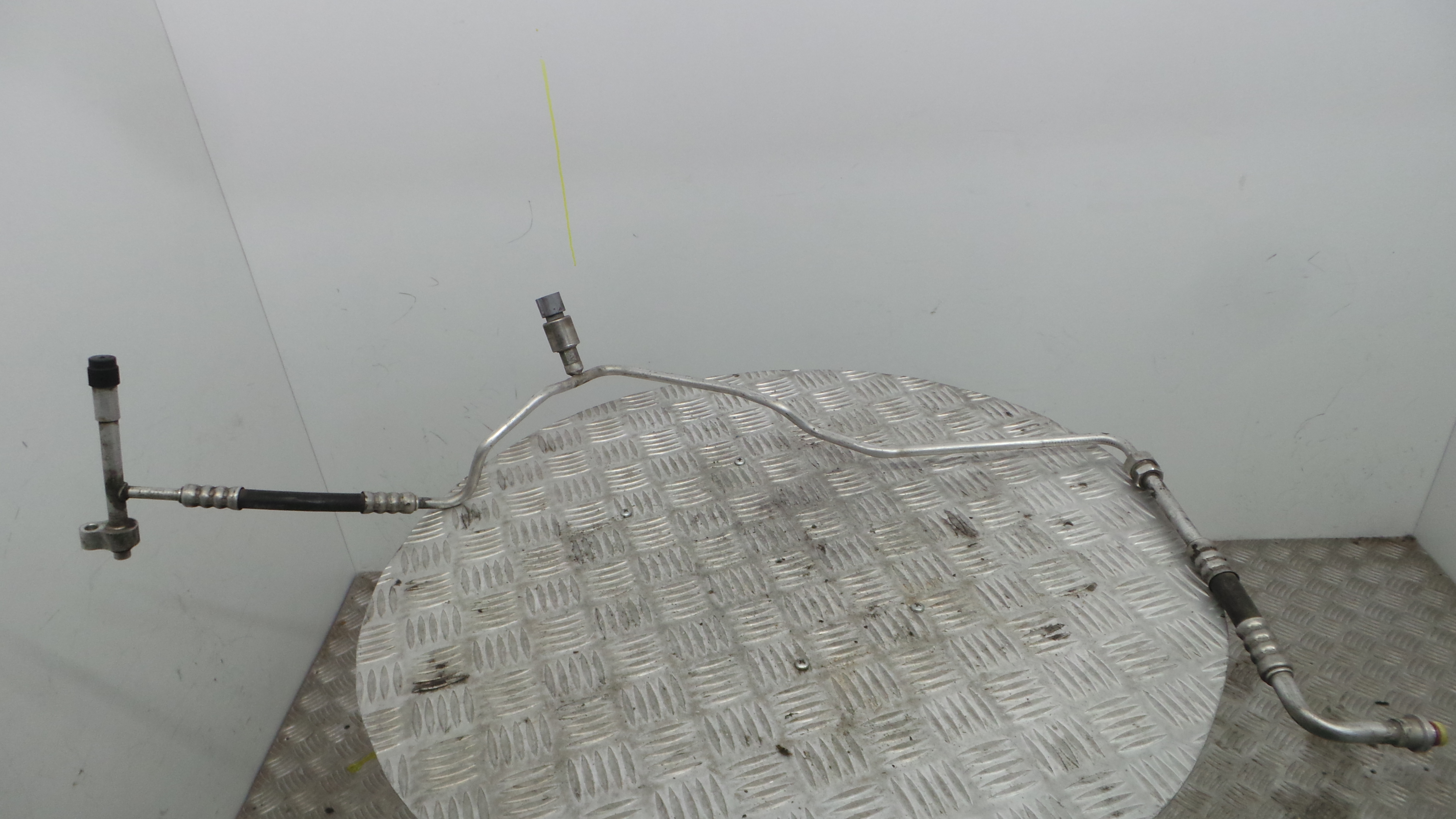 Tubo Ar Condicionado  - FORD FOCUS II (DA_, HCP, DP)-33645847