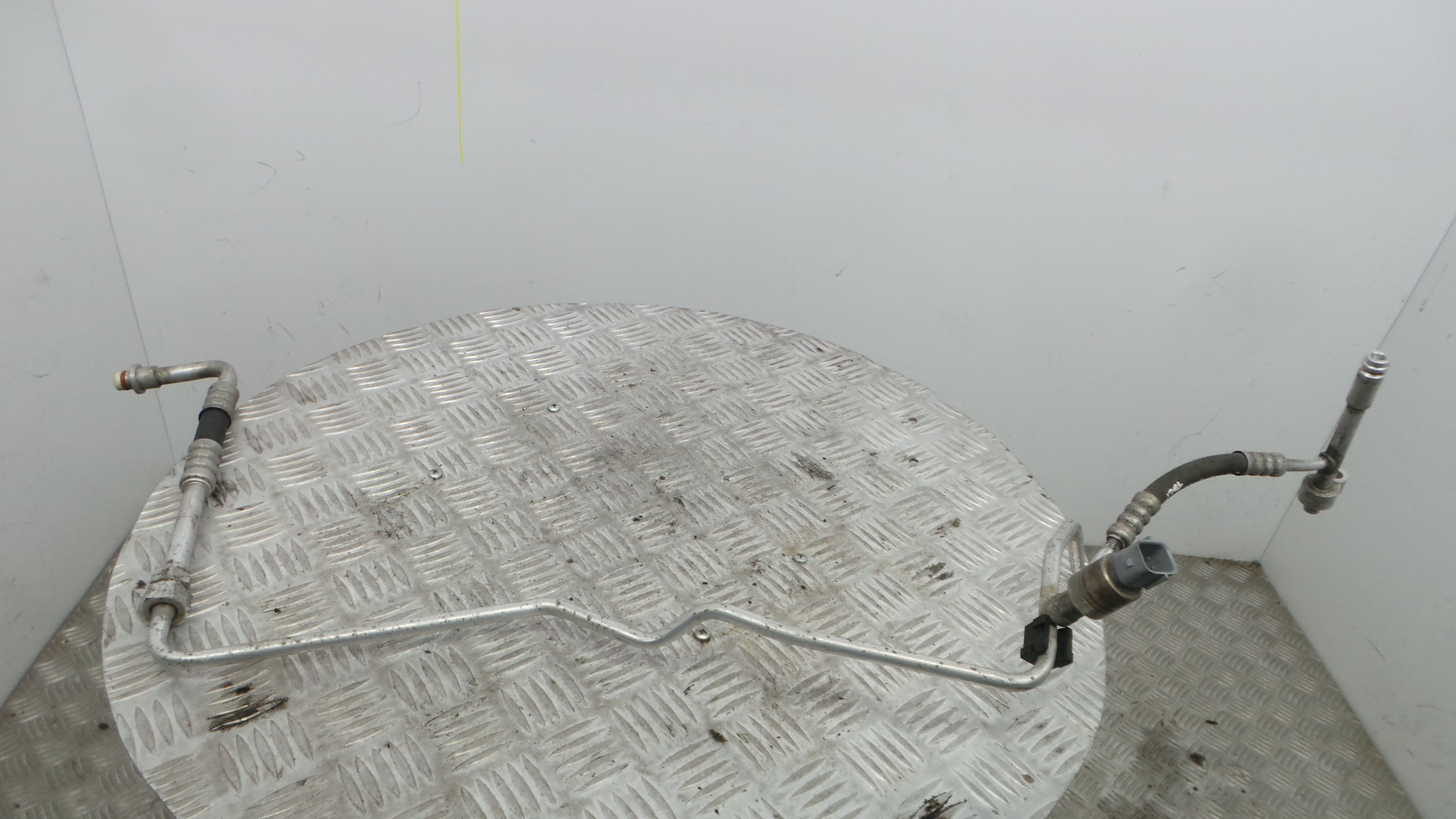 Tubo Ar Condicionado  - FORD FOCUS II (DA_, HCP, DP)-33645851