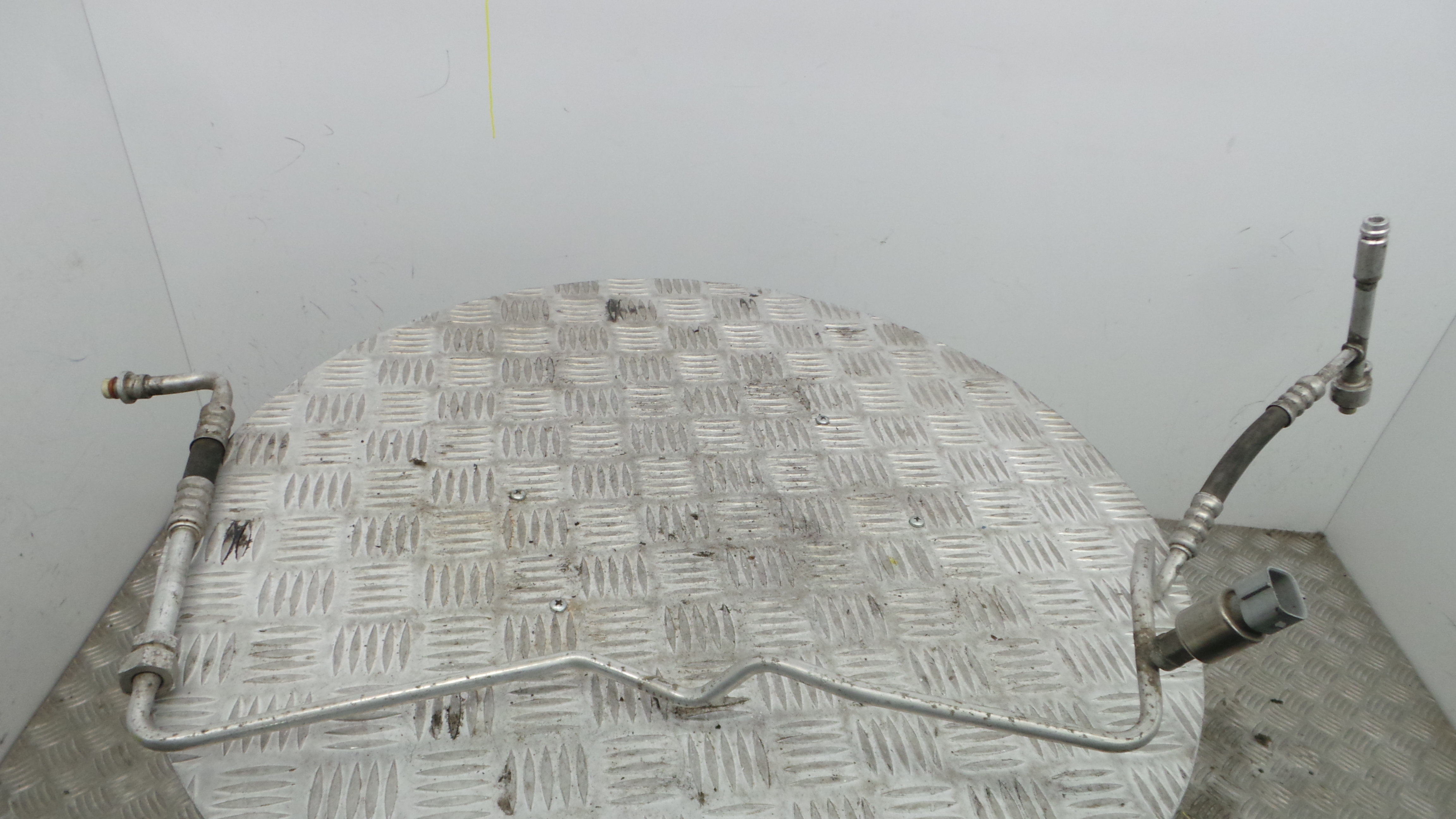 Tubo Ar Condicionado  - FORD FOCUS II (DA_, HCP, DP)-33645857