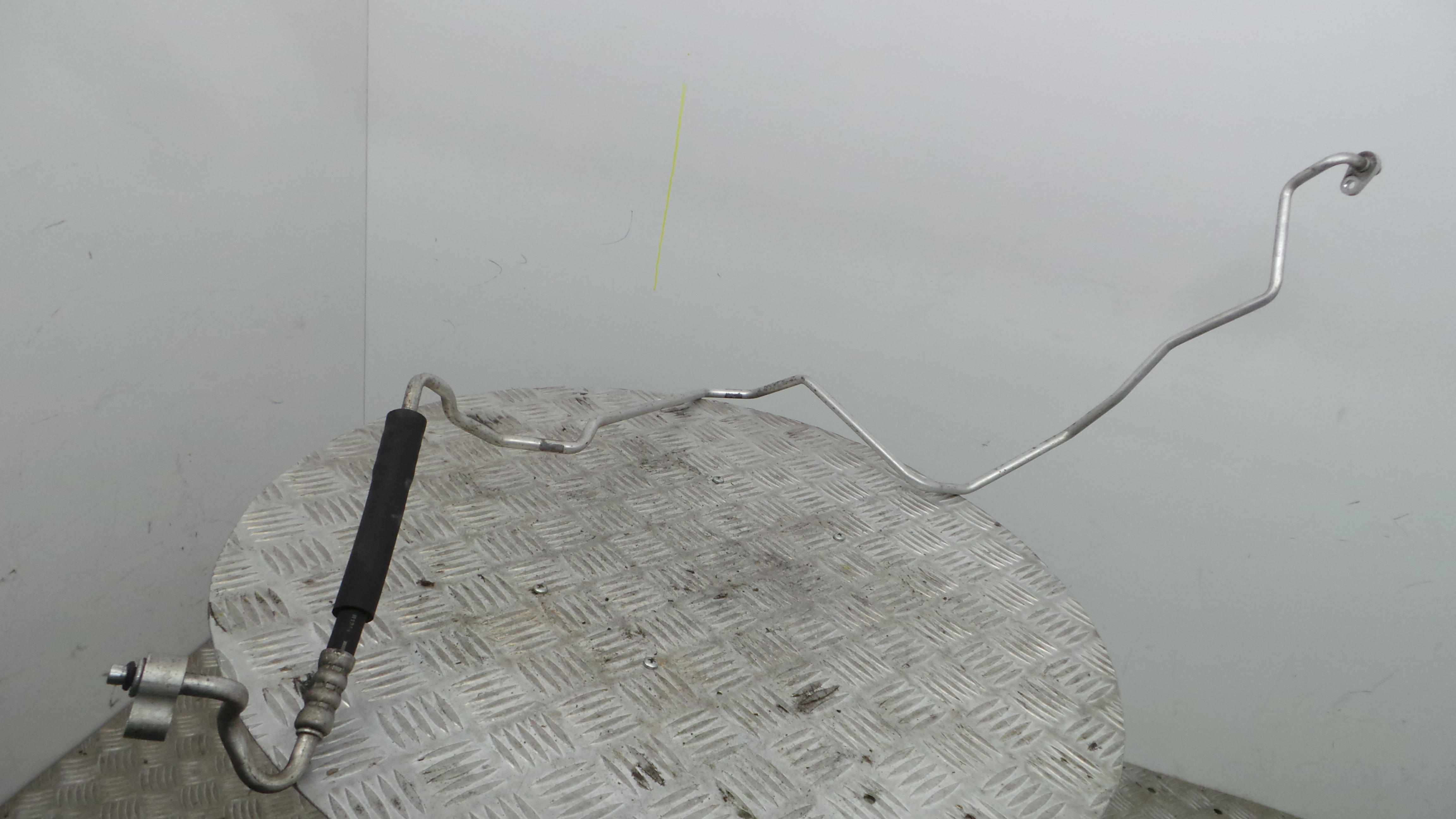 Tubo Ar Condicionado  - FORD FIESTA VI (CB1, CCN)-33645861