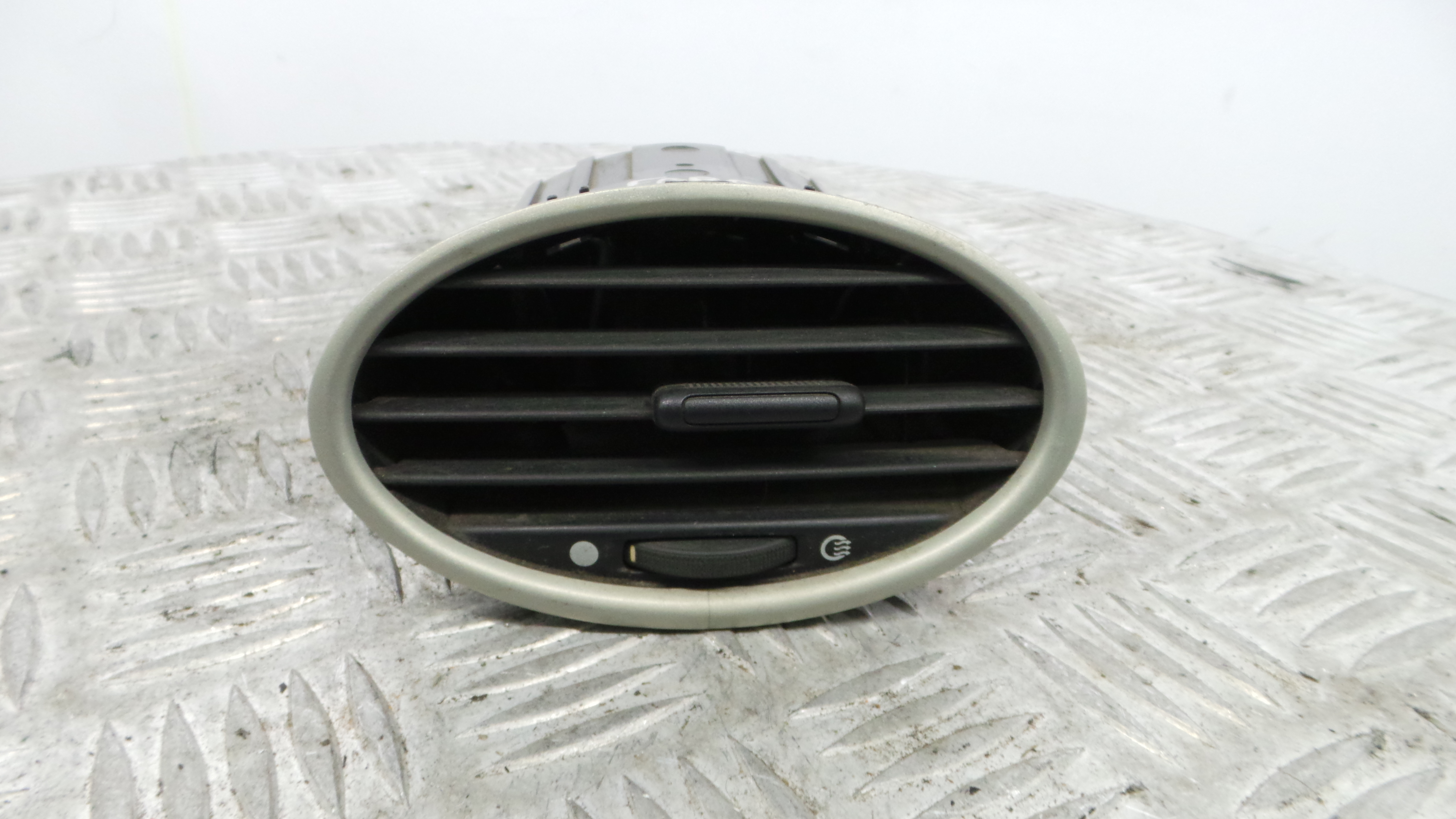 Grelha da Sofagem  4M51-A014L21-AD - FORD FOCUS II (DA_, HCP, DP)-33646038