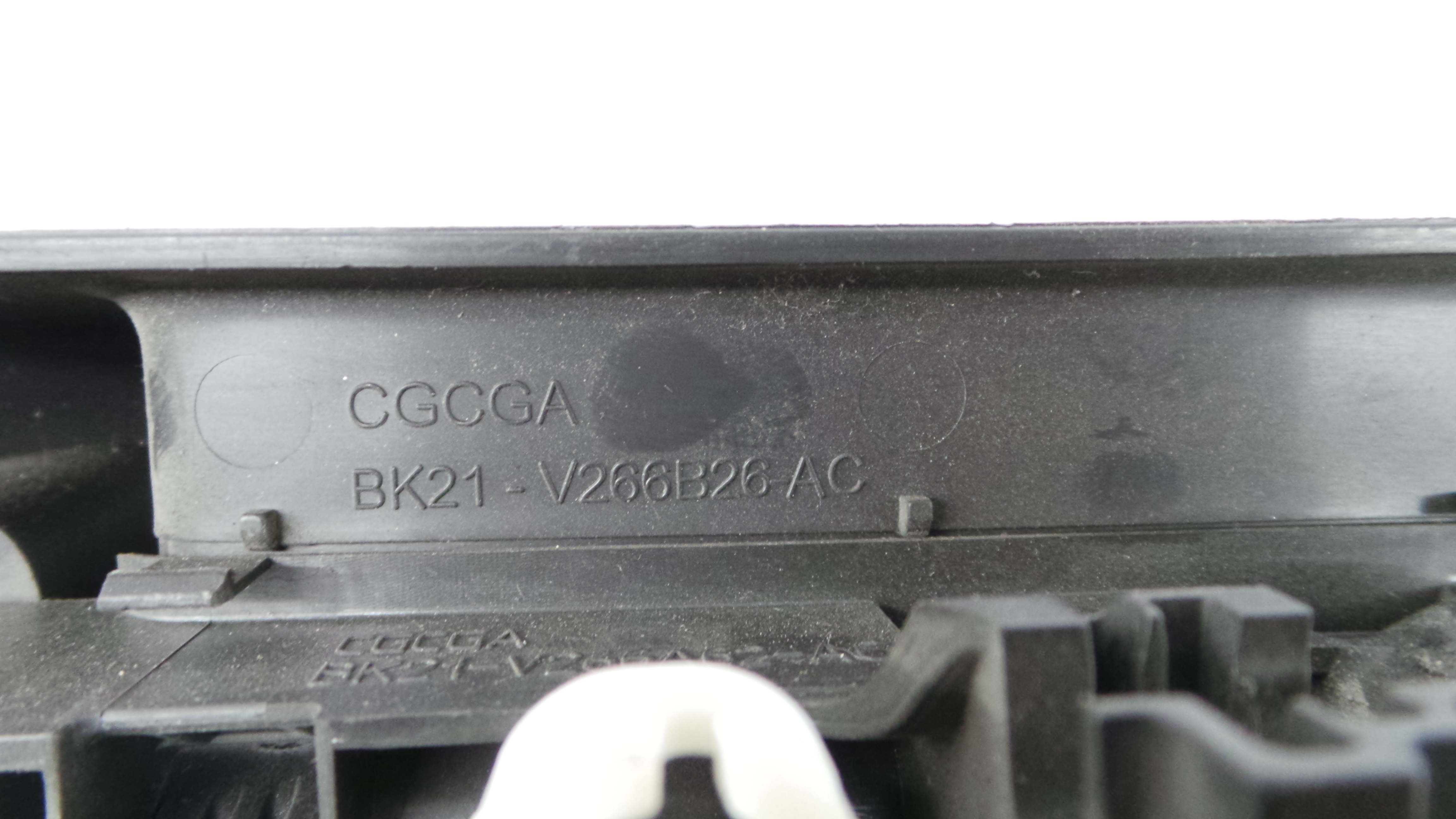 Puxador Exterior Trás Direita   BK21-V266B26-AC - FORD TRANSIT Caixa (FA_ _)-33646041