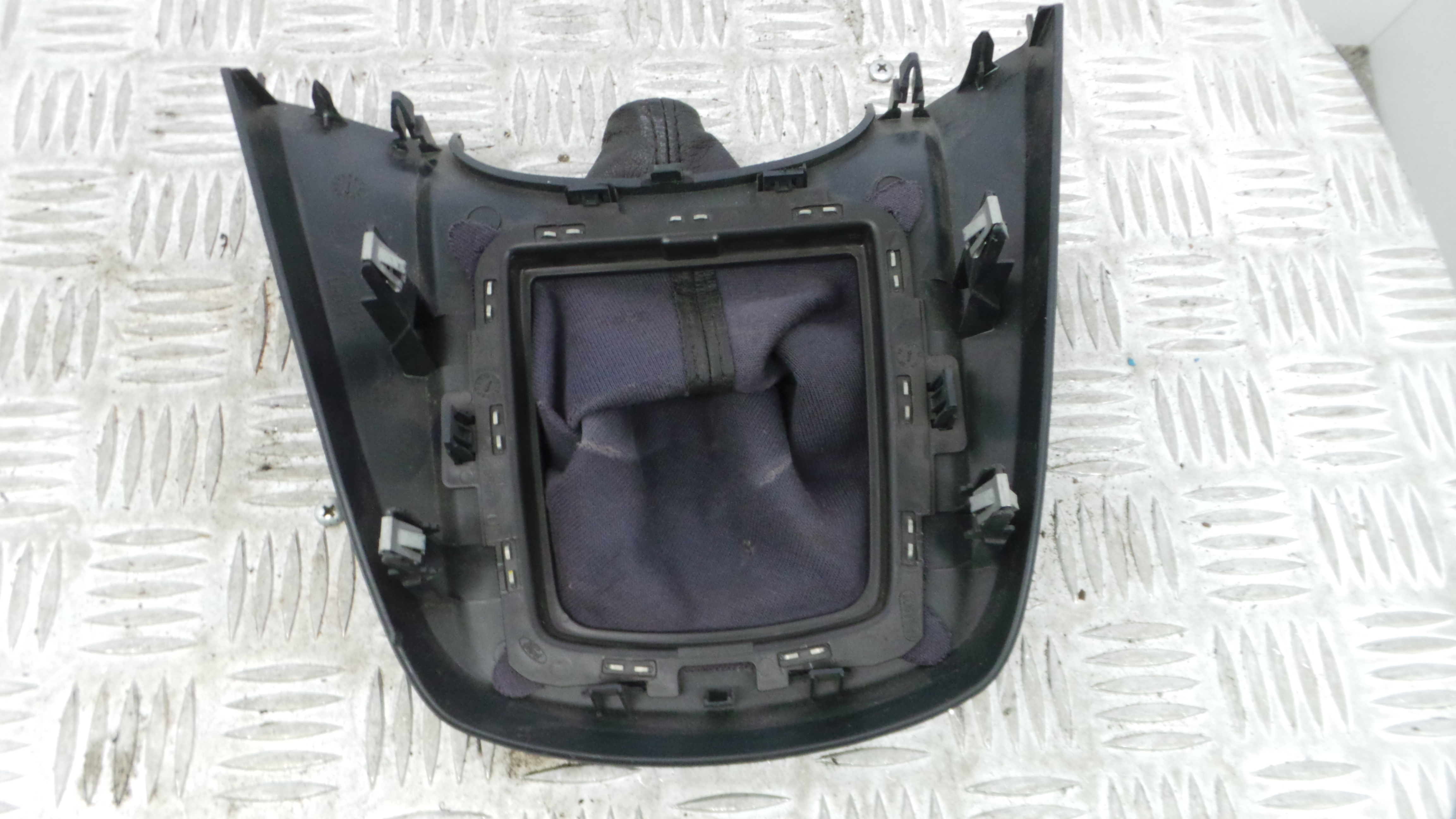 Moca / Fole de Velocidades 8A61-A044H83-AGW - FORD FIESTA VI (CB1, CCN)-33646047