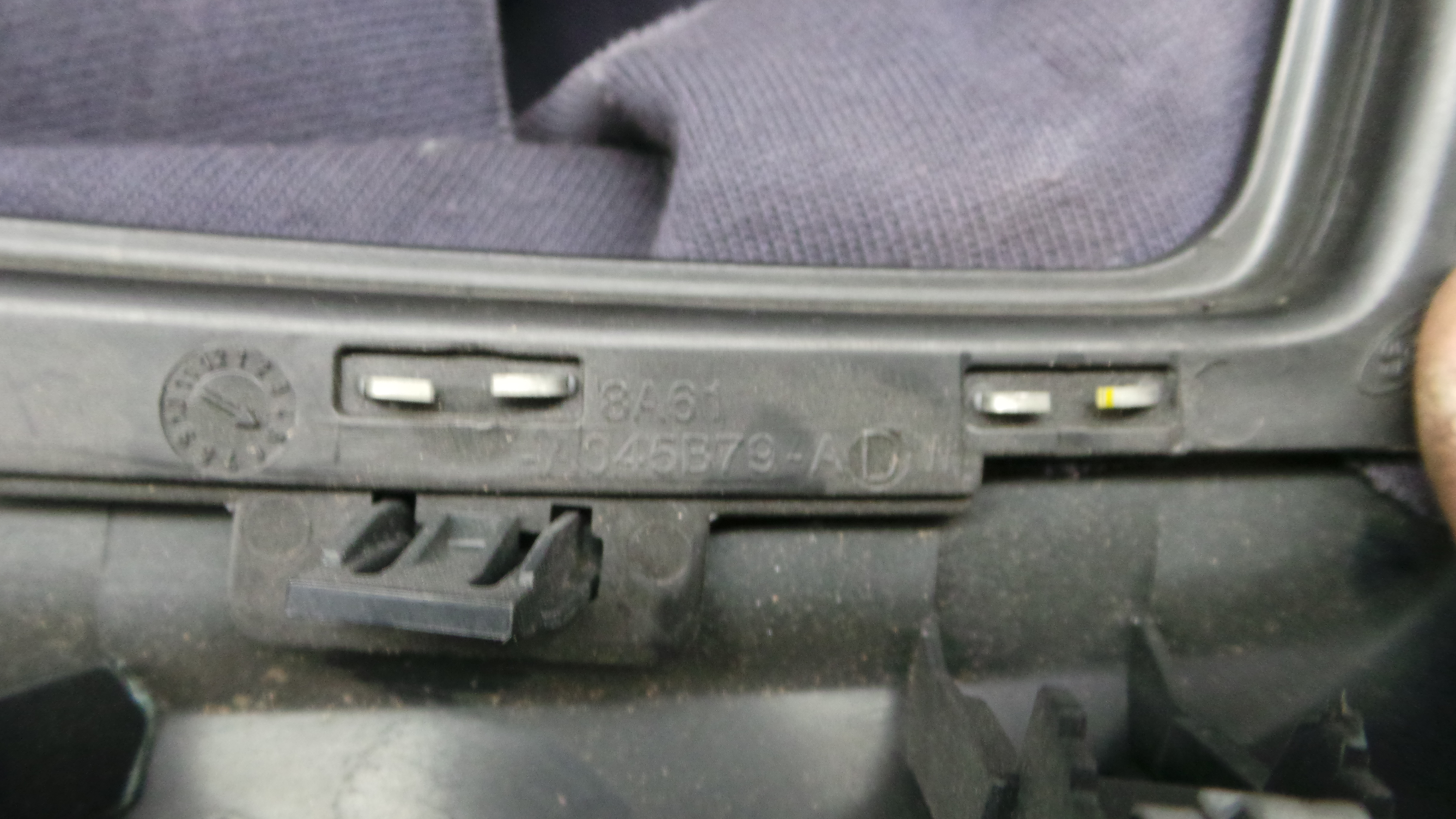 Moca / Fole de Velocidades 8A61-A044H83-AGW - FORD FIESTA VI (CB1, CCN)-33646047