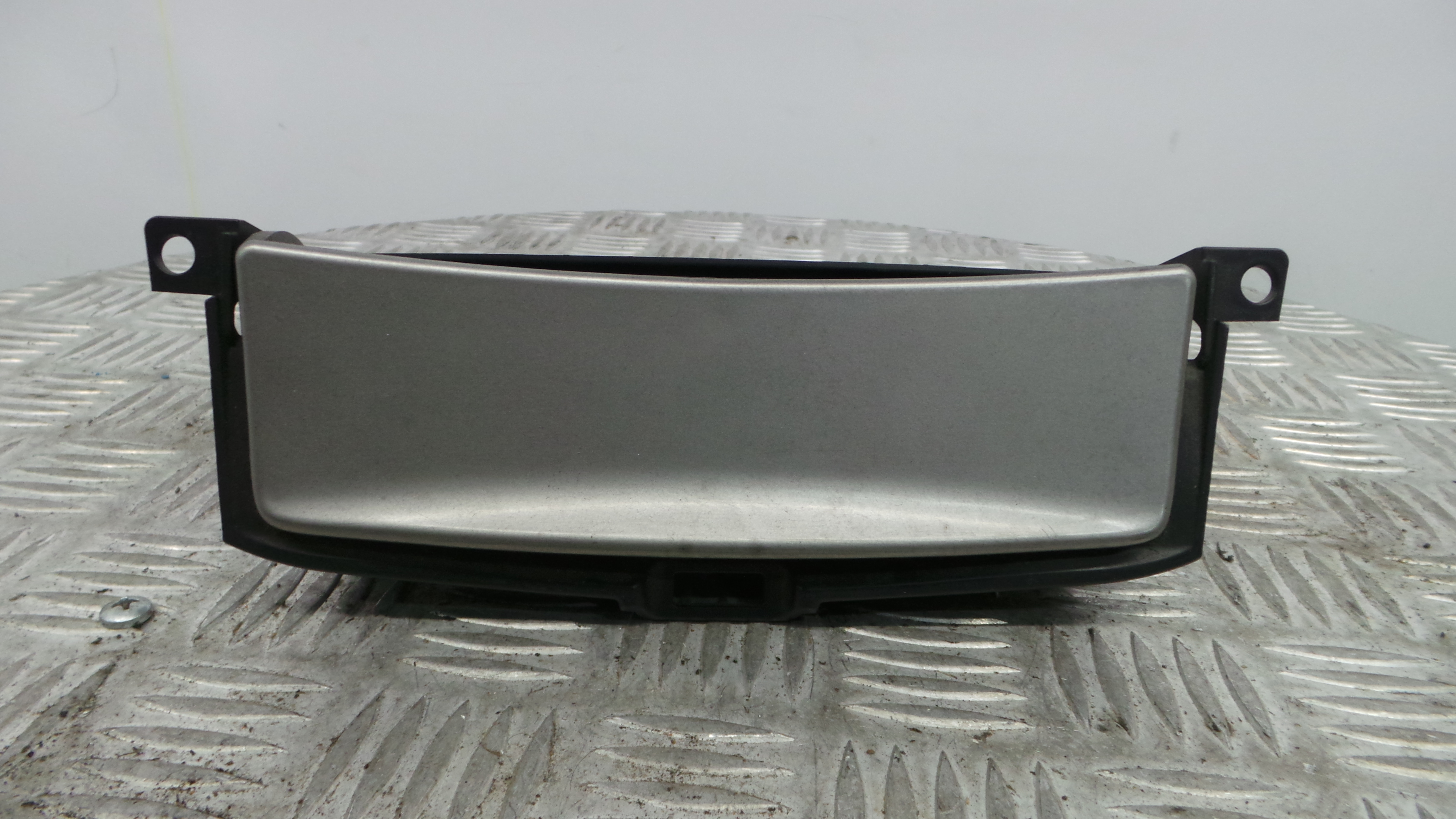 Cinzeiro 1138790A - FORD S-MAX (WA6)-33646078