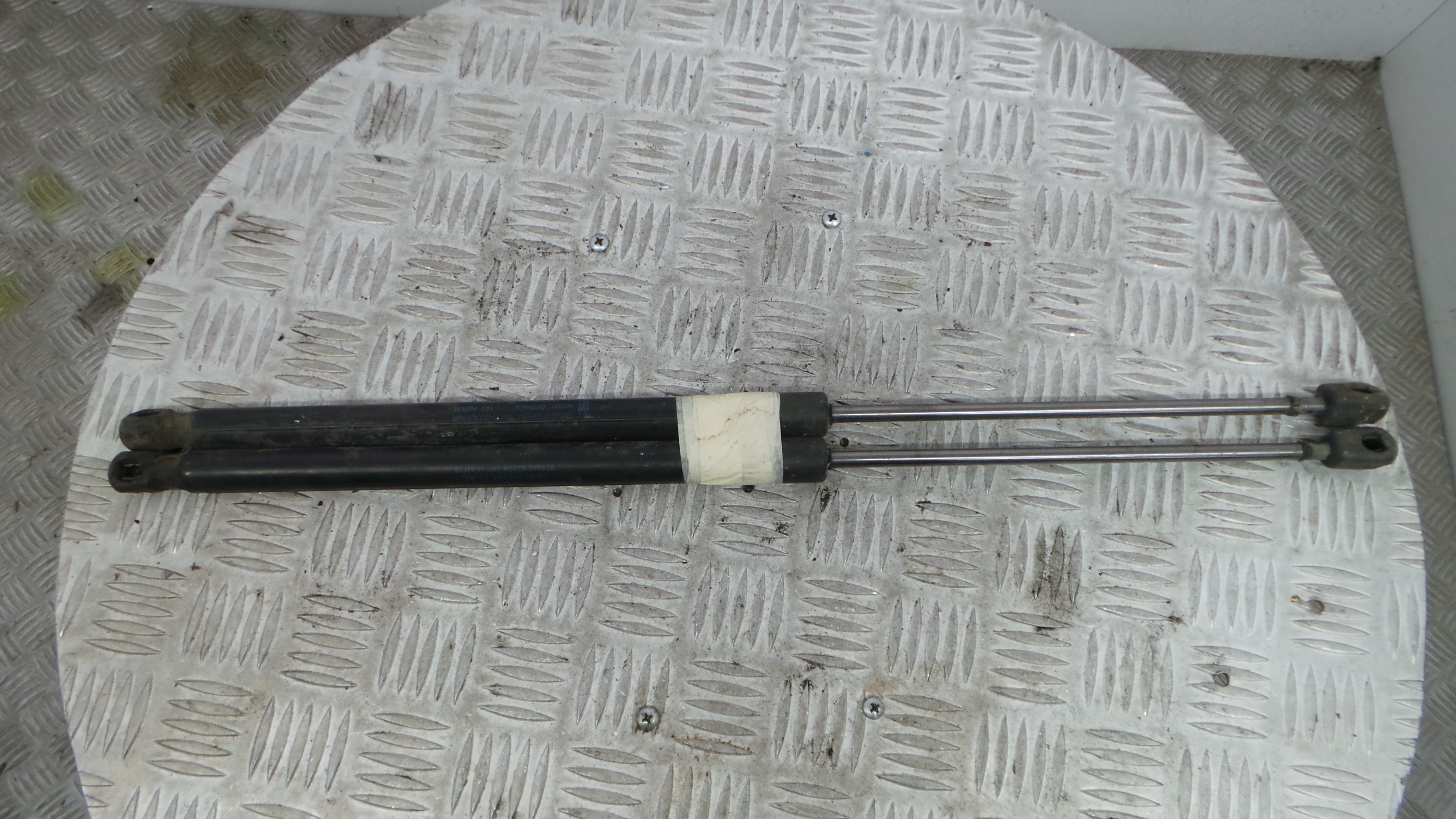 Amortecedor Mala 8A61-A406A10-AC - FORD FIESTA VI (CB1, CCN)-33646392