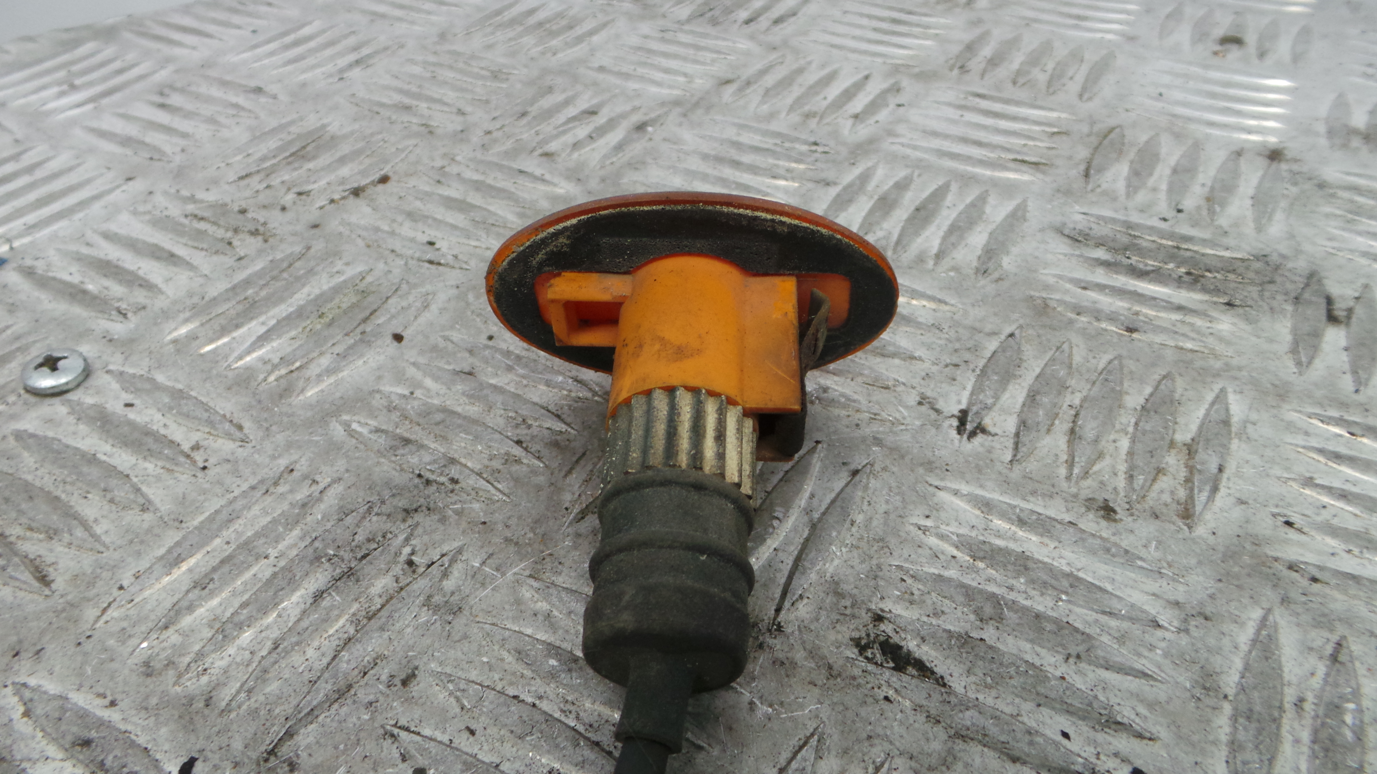 Farolim de pisca Lateral  - FORD FIESTA IV (JA_, JB_), FIESTA Mk IV (JA_, JB_)-33657461