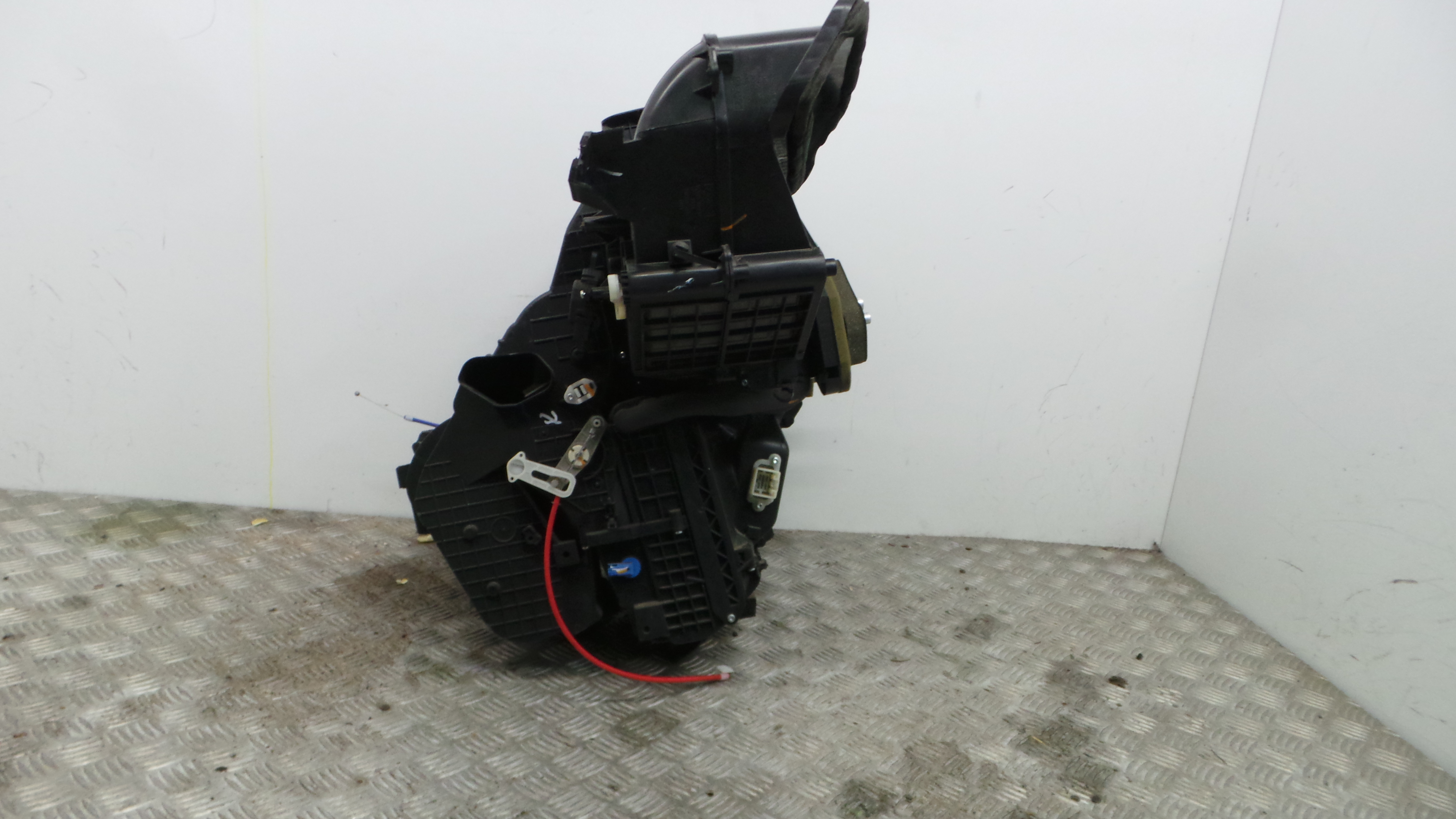 Caixa da Chauffage / Caixa da Sofagem 8V51-19B555-AM - FORD FIESTA VI (CB1, CCN)-33657512