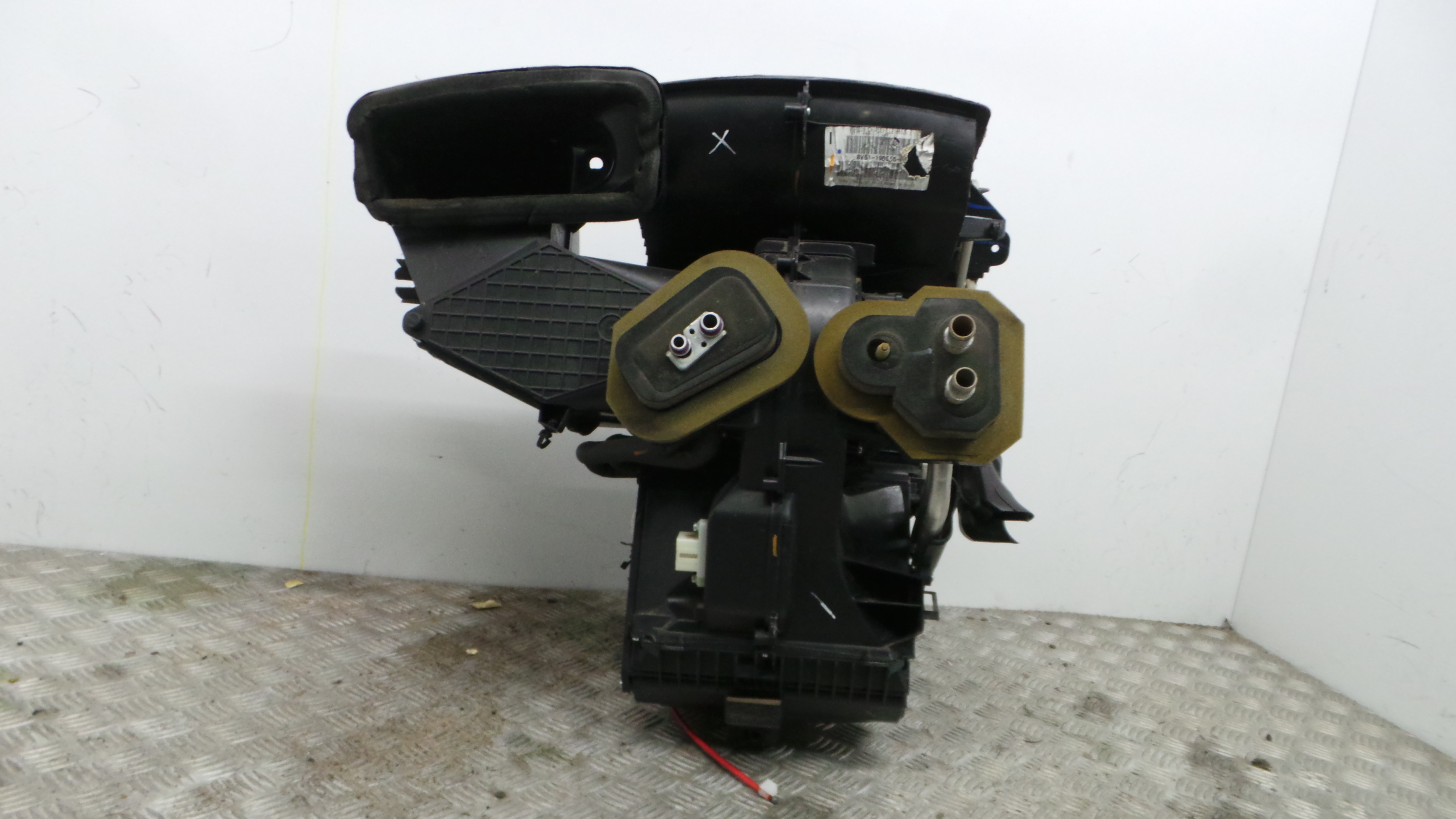 Caixa da Chauffage / Caixa da Sofagem 8V51-19B555-AM - FORD FIESTA VI (CB1, CCN)-33657512