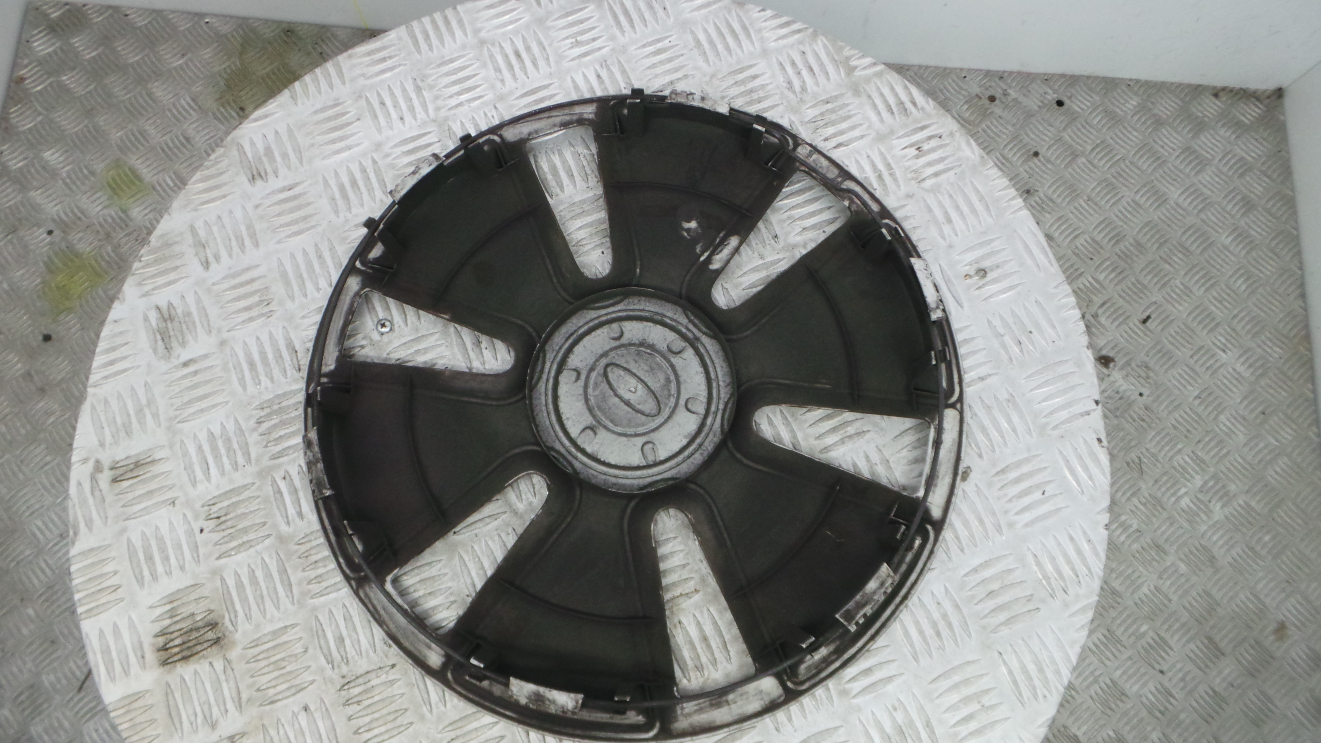 Tampões das rodas 6S61-1130-AA - FORD FIESTA V (JH_, JD_)-33657523