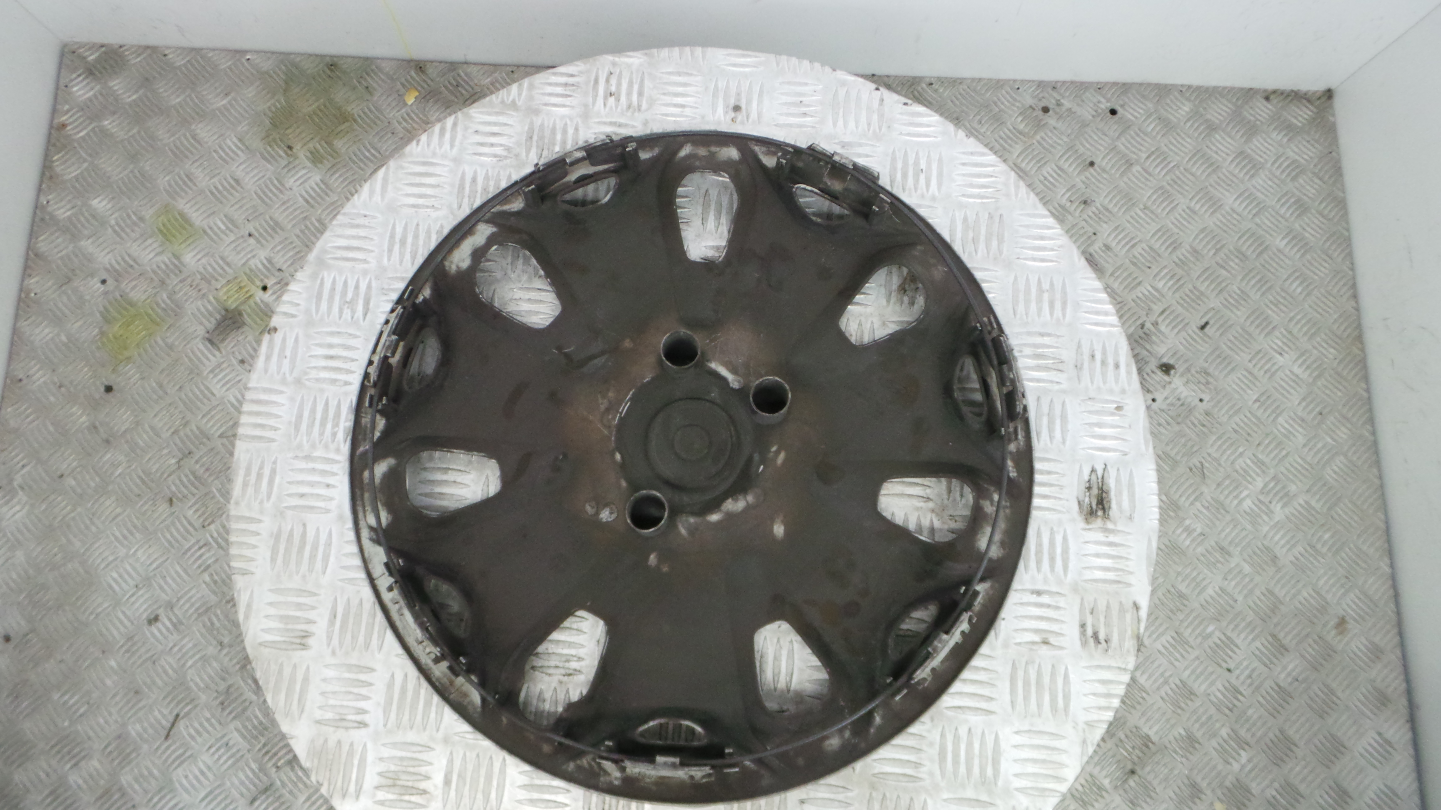 Tampões das rodas DT11-1130-EB - FORD TRANSIT CONNECT (P65_, P70_, P80_)-33657538