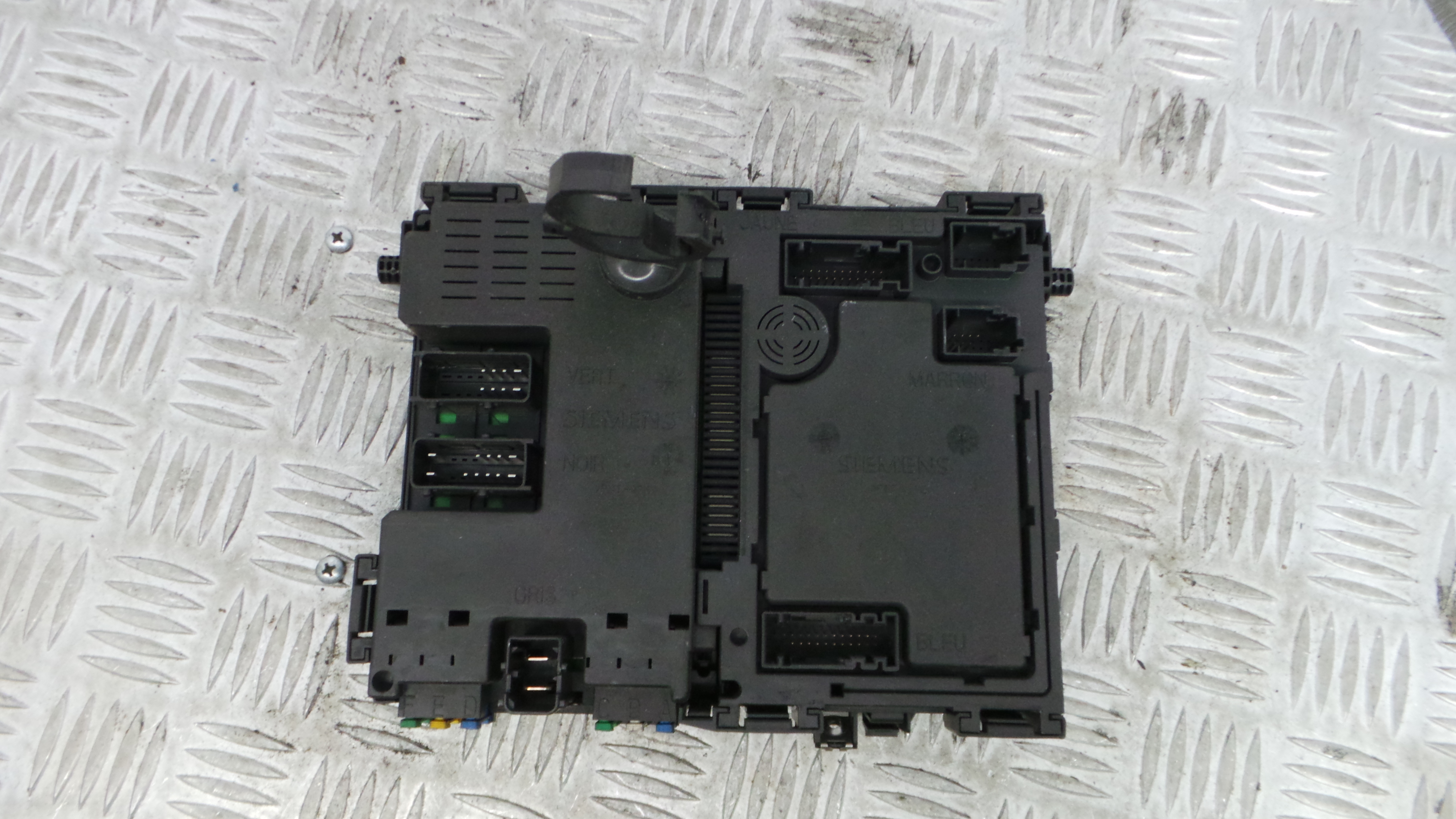 Caixa dos Fusíveis / BSI / UCH / SAM 9626460880 - PEUGEOT 206 Hatchback (2A/C)-33657544