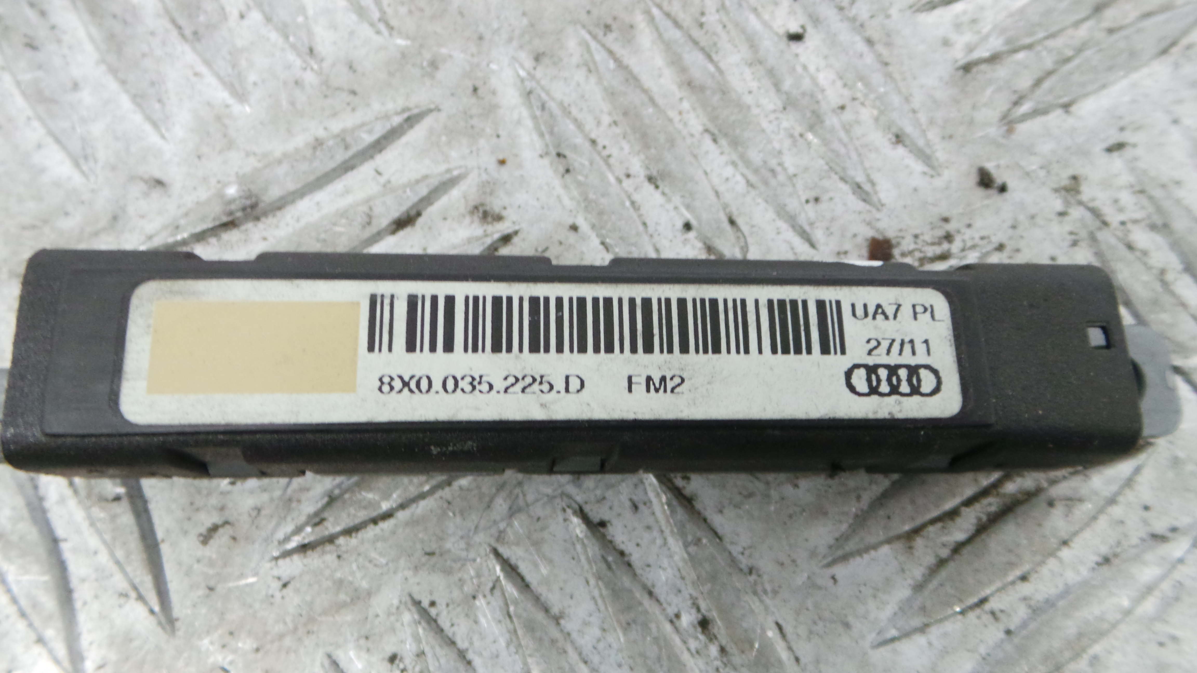 Adaptador Antena 8X0035225D - AUDI A1 (8X1, 8XK)-33657640