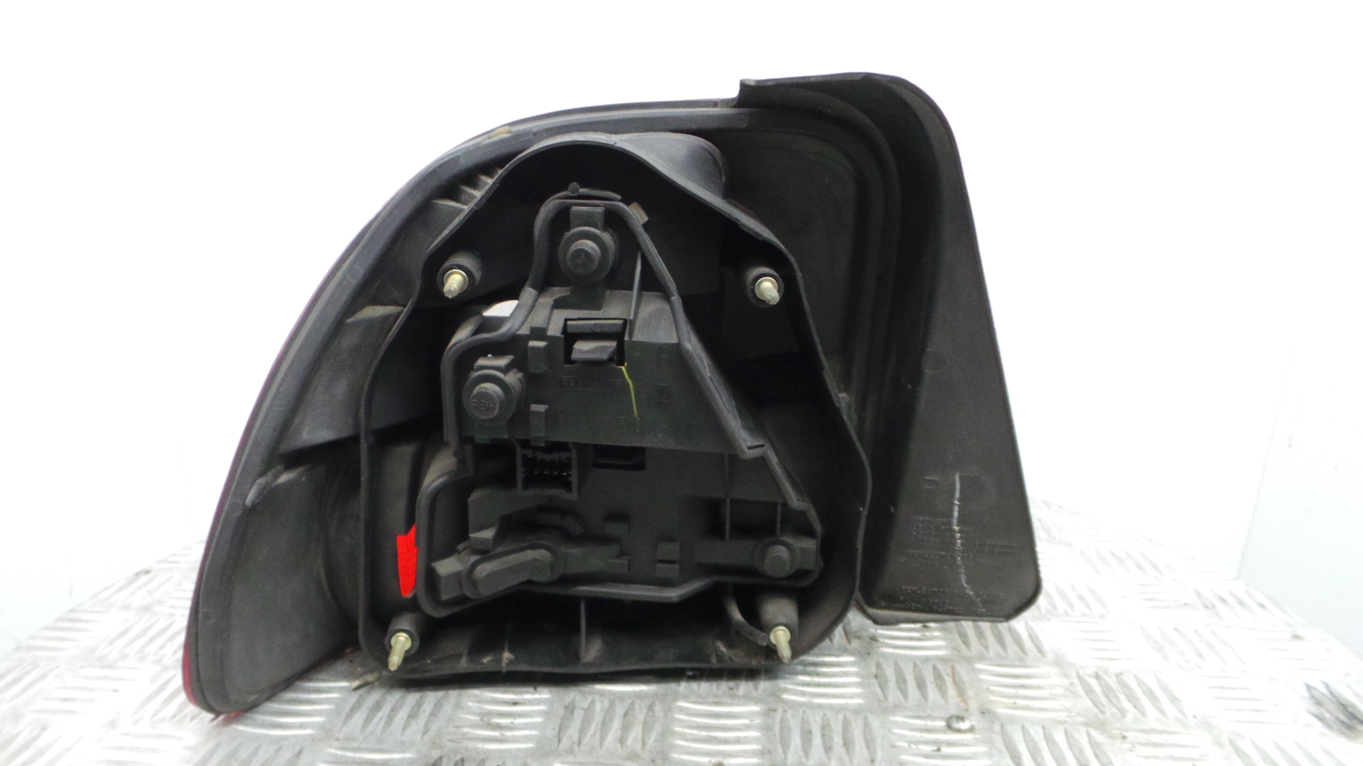 Farolim Stop Dto XFB101040 - ROVER 400 II (RT)-33657766