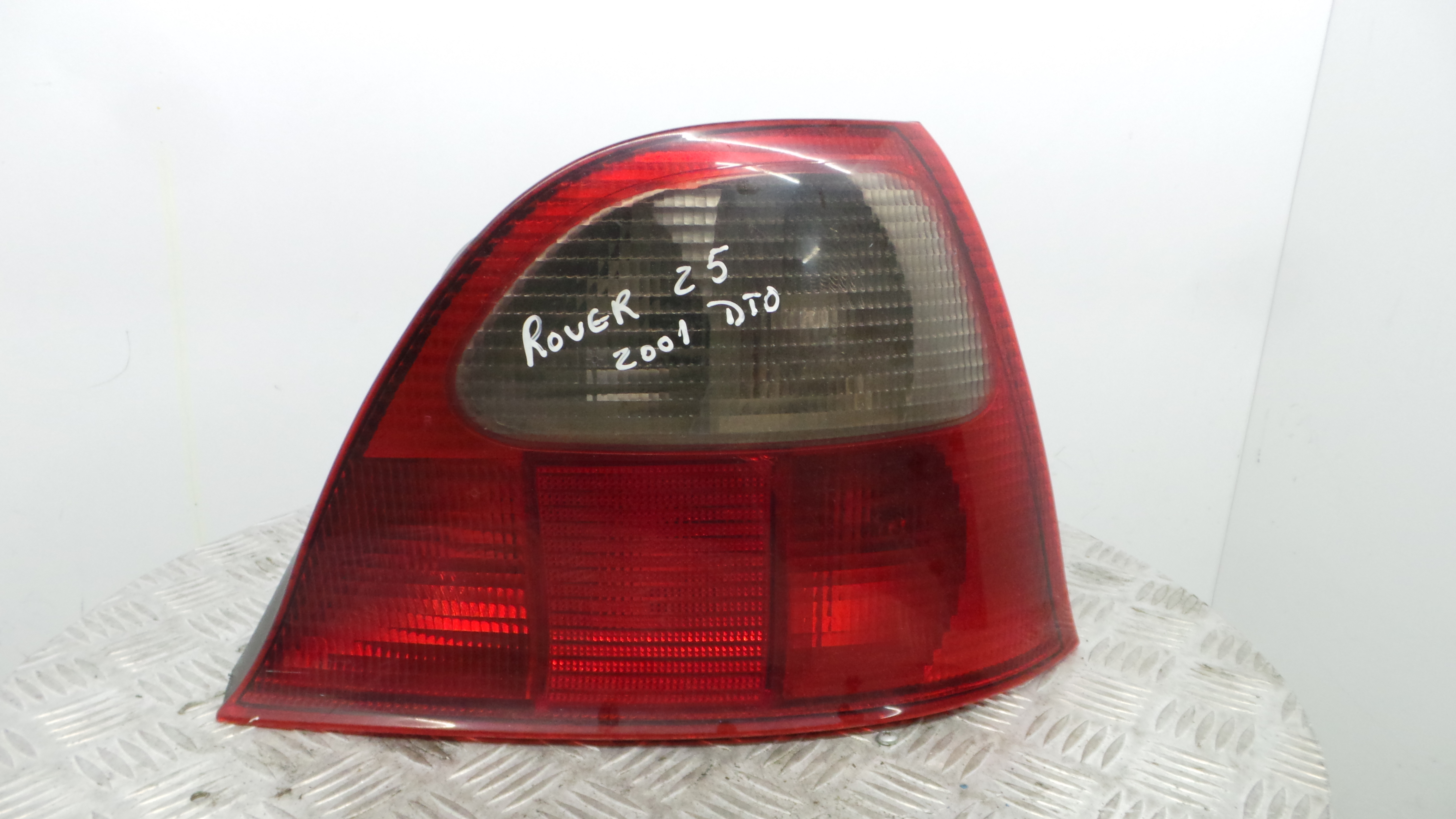 Farolim Stop Dto XFB10088 - ROVER 25 I Hatchback (RF)-33657785 Farolim Stop Dto XFB10088 - ROVER 25 I Hatchback (RF)-33657785