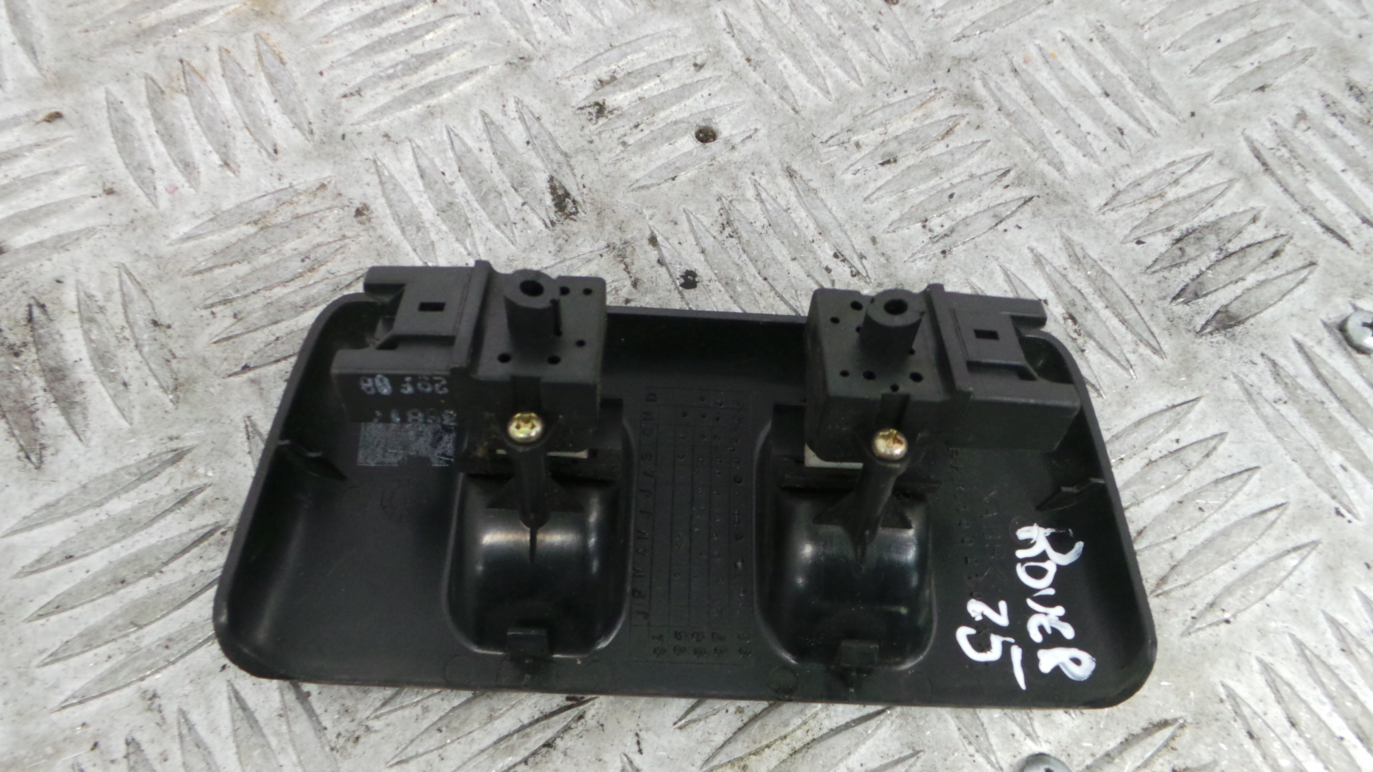 Interruptor / Comando Elevador Vidro Frente Esq FHR100210XXX - ROVER 25 I Hatchback (RF)-33657891