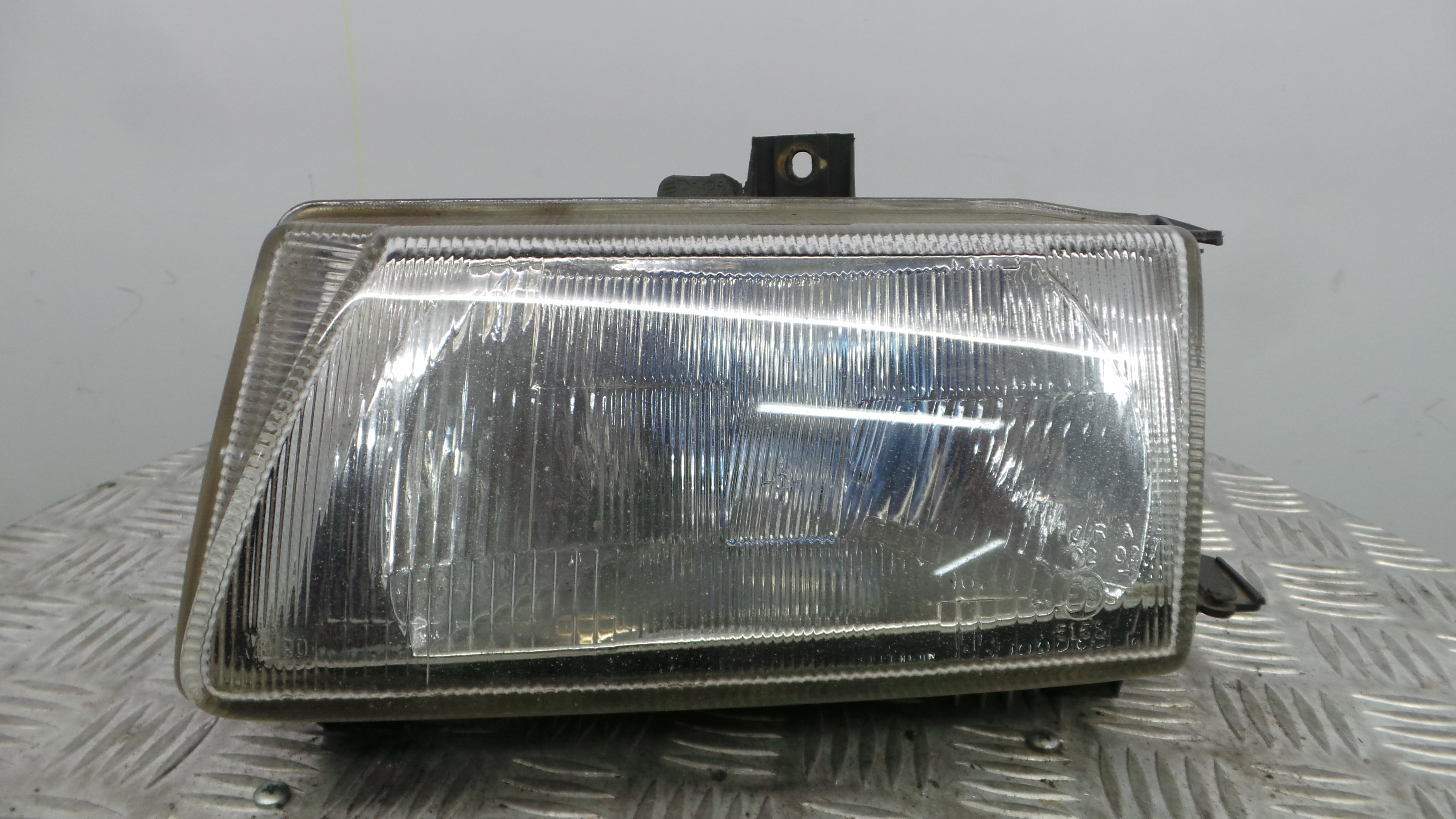 Ótica Esq 6K0941009A - SEAT IBIZA II (6K1), IBIZA Mk II (6K1)-33658224 Ótica Esq 6K0941009A - SEAT IBIZA II (6K1), IBIZA Mk II (6K1)-33658224