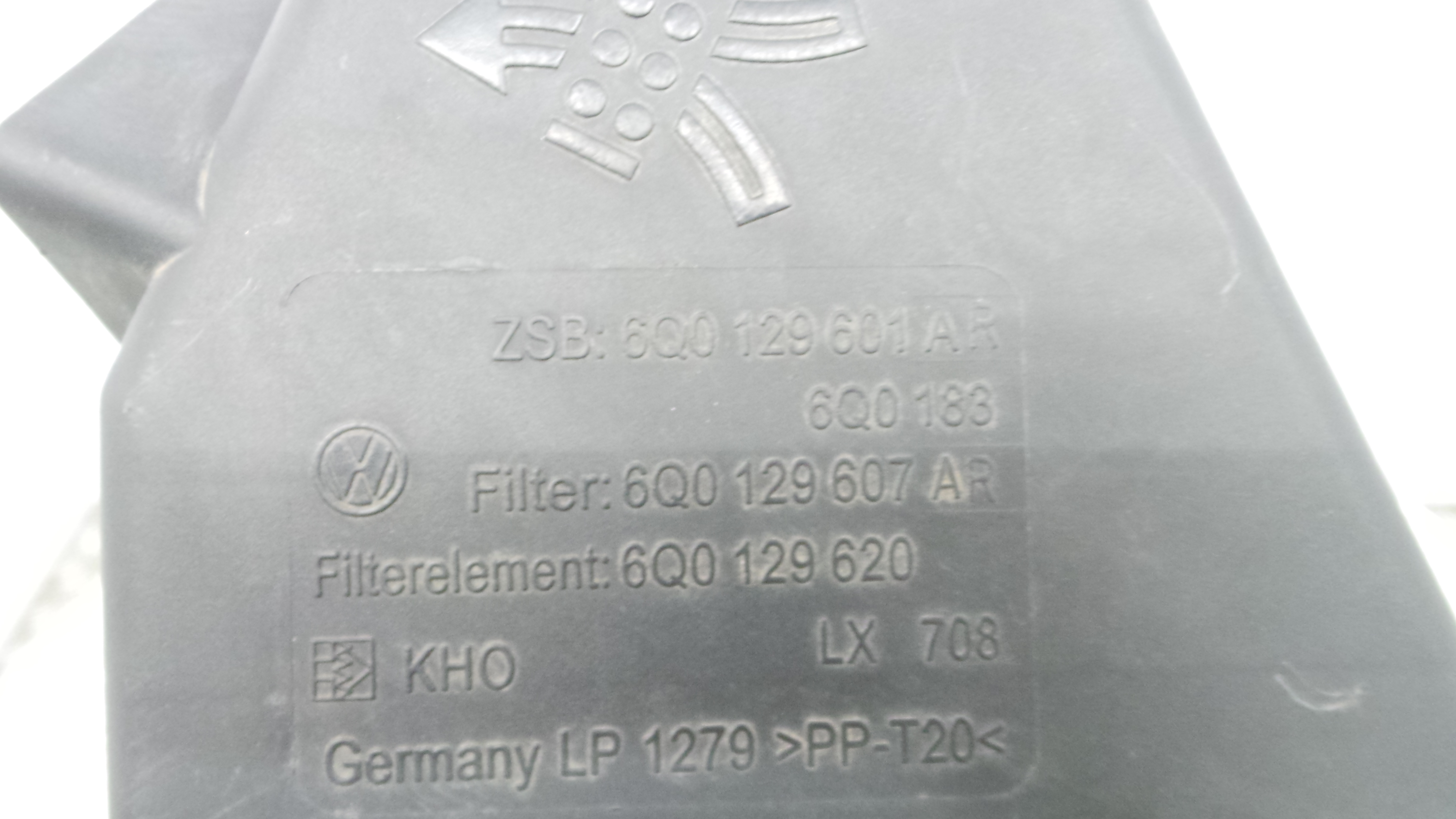 Caixa Filtro de Ar  6Q0129601AR - VW POLO (9N_, 9A_)-33658310