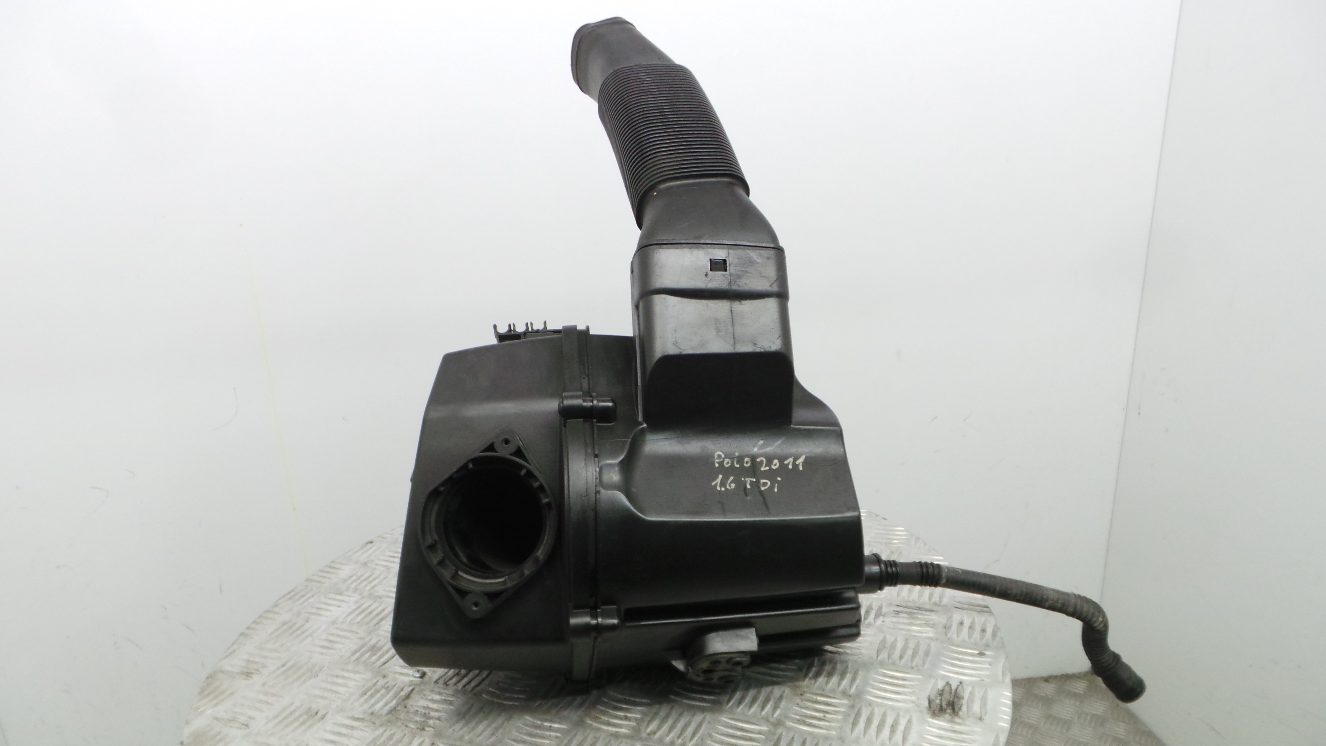 Caixa Filtro de Ar  6R0129601C - VW POLO V (6R1, 6C1)-33658314