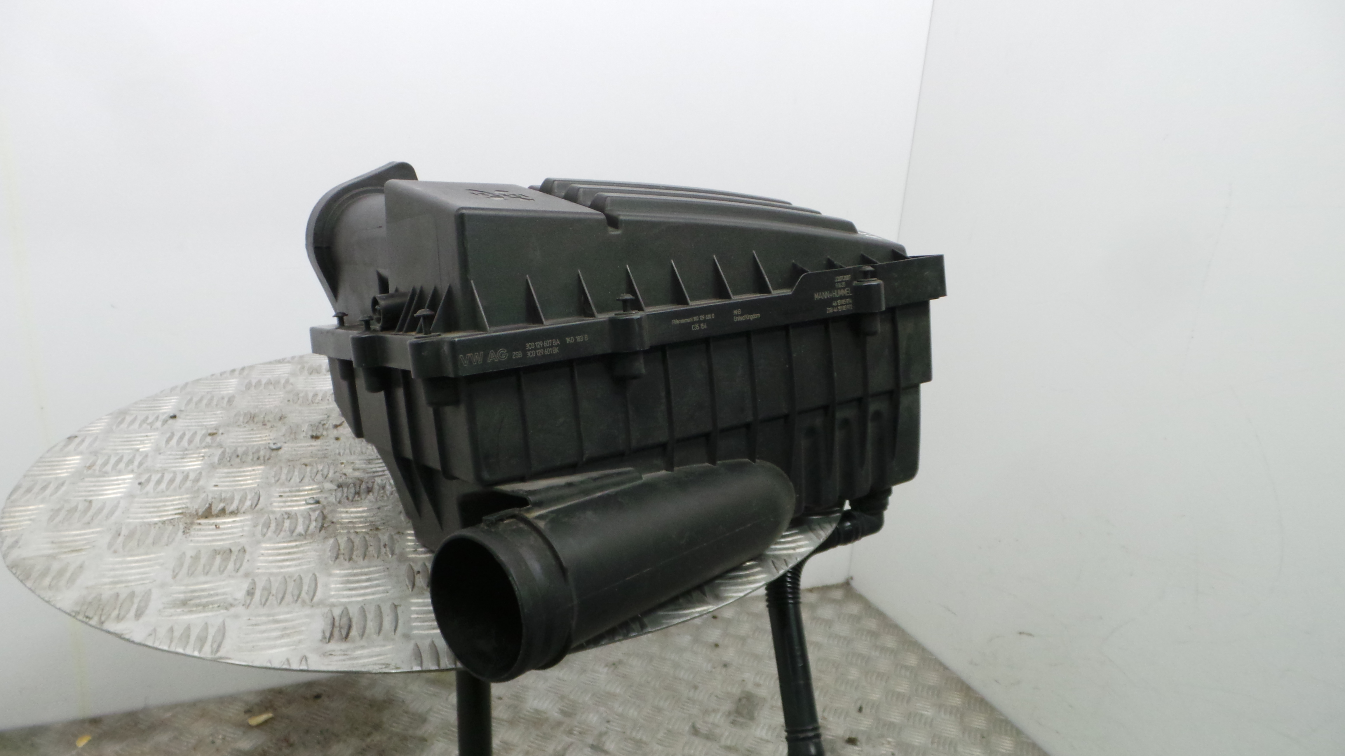 Caixa Filtro de Ar  3C0129607BA - AUDI A3 (8P1)-33658406