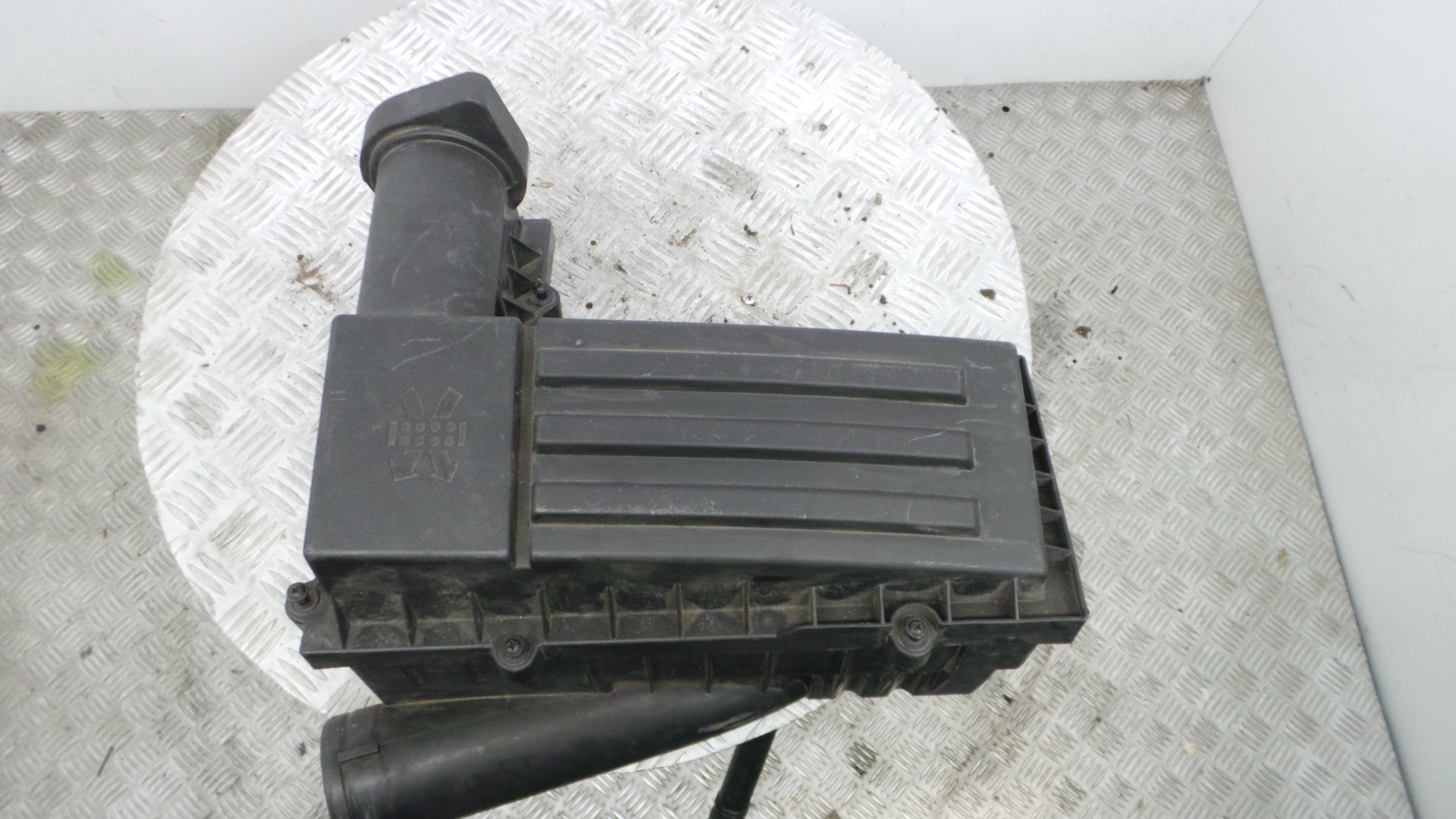 Caixa Filtro de Ar 3C0129607AF - VW GOLF V (1K1)-33658445