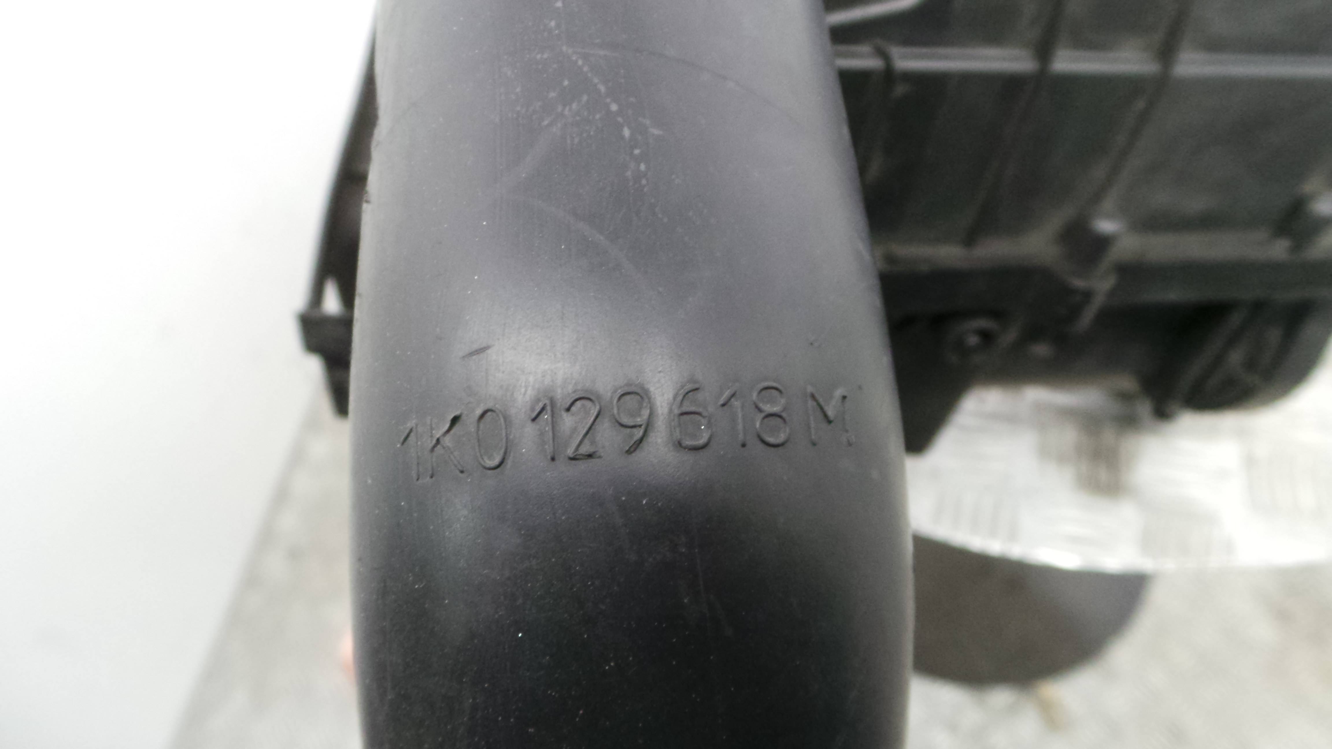 Caixa Filtro de Ar 1K0129607K - VW TOURAN (1T1, 1T2)-33658460