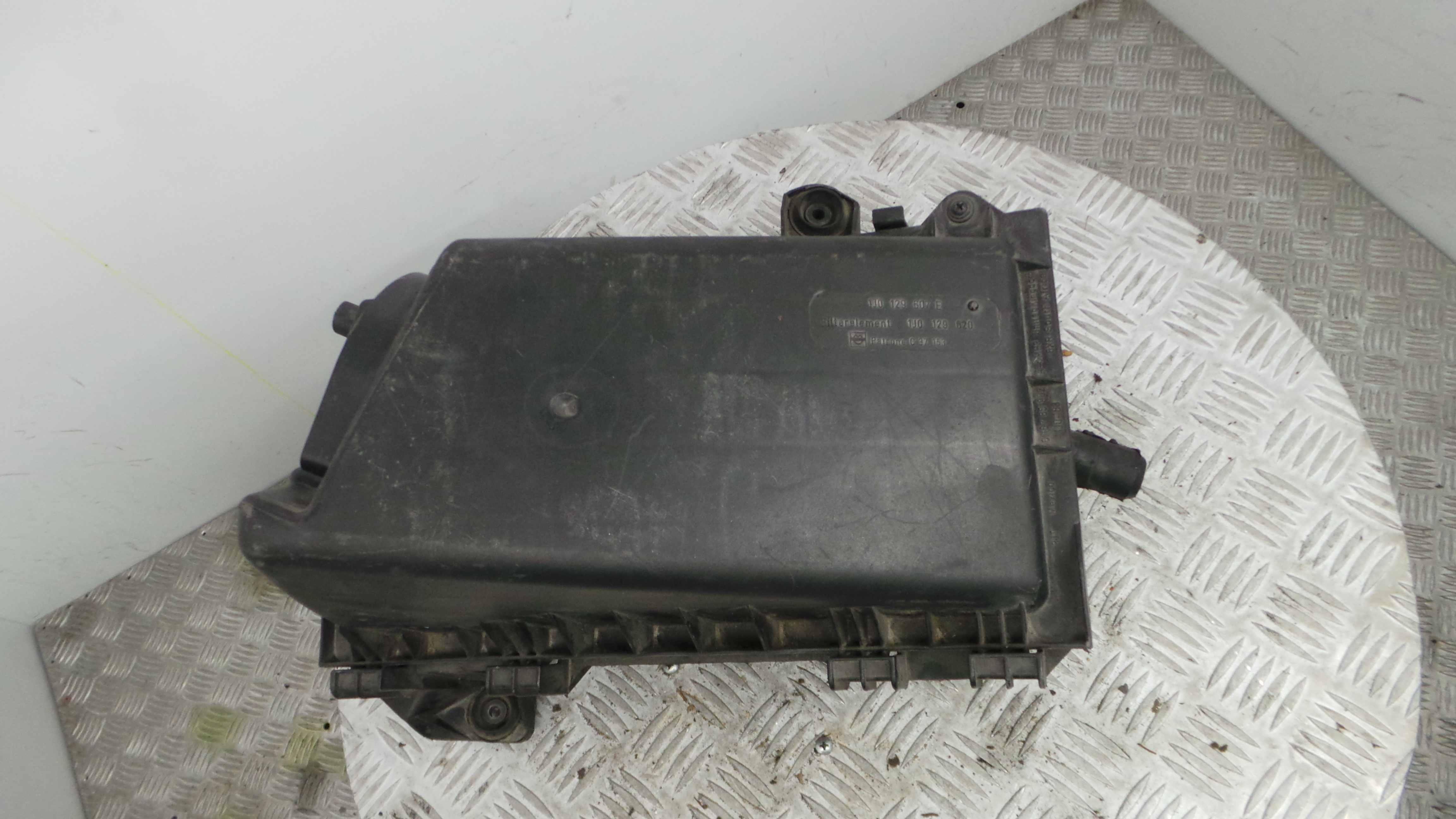 Caixa Filtro de Ar 1J0129607E - VW BORA I (1J2)-33658512