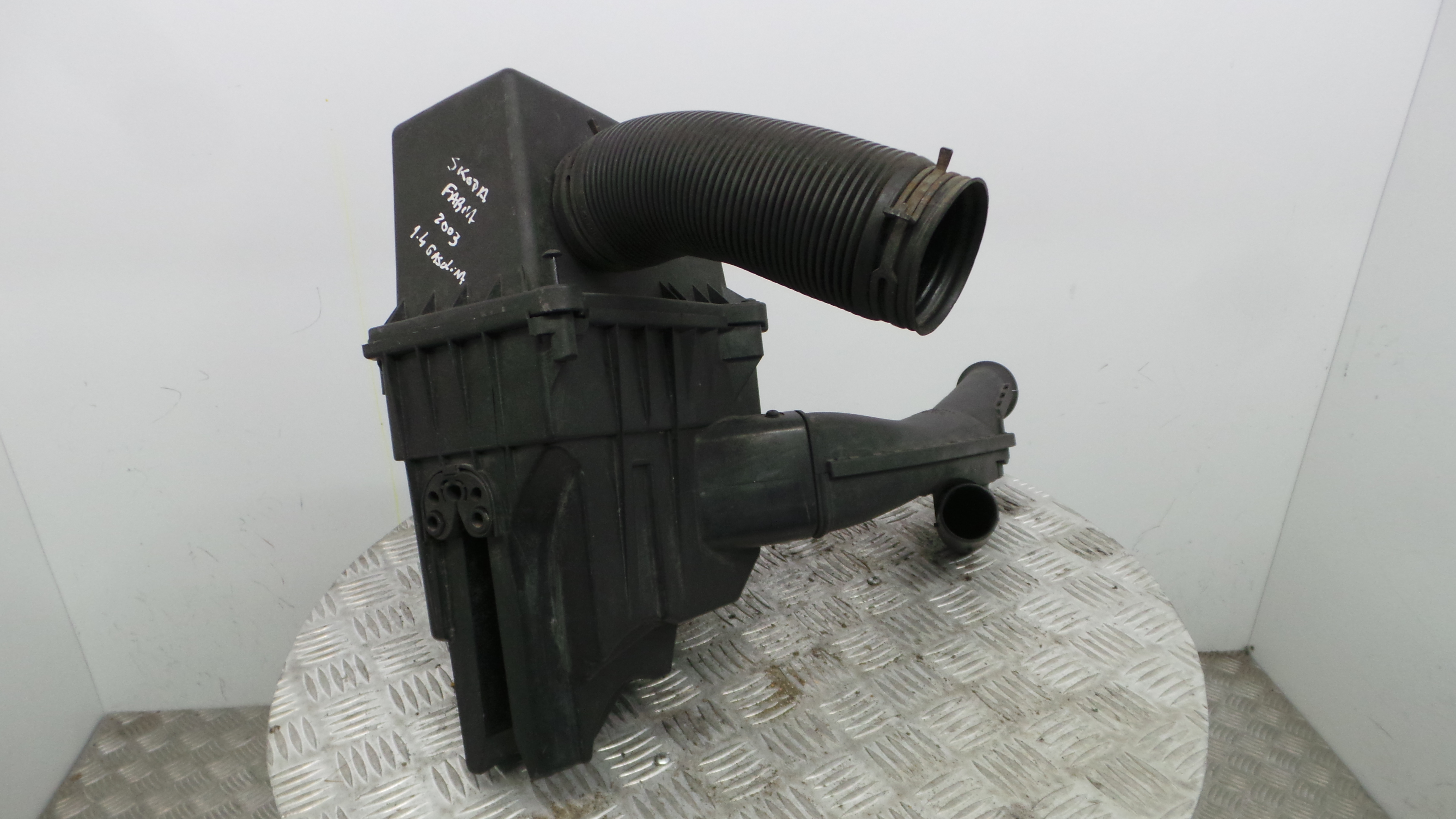 Caixa Filtro de Ar  6Y0129607C - SKODA FABIA I (6Y2)-33658528