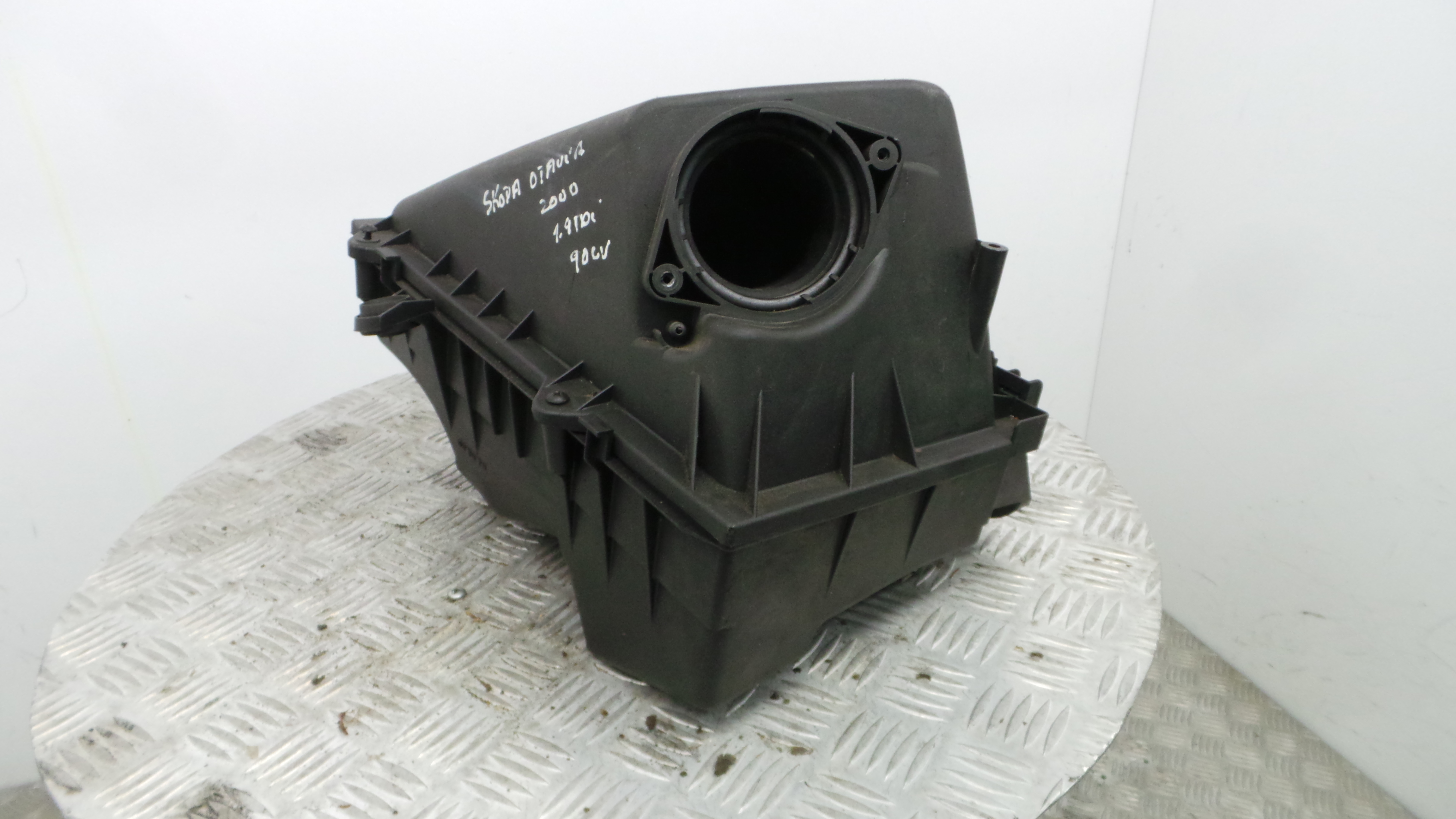 Caixa Filtro de Ar  1J0129607AE - SKODA OCTAVIA I (1U2)-33658532