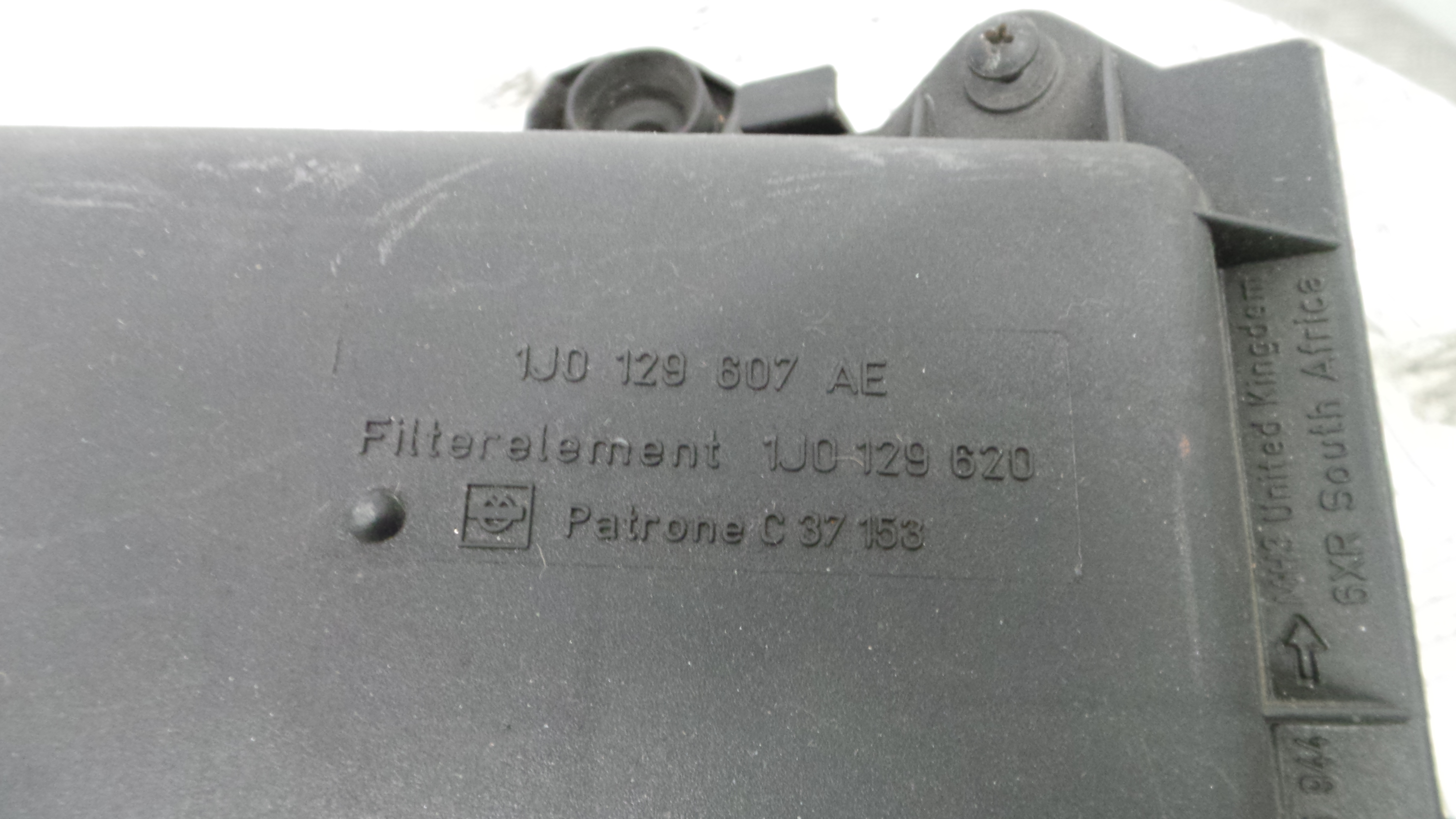 Caixa Filtro de Ar 1J0129607AE - SKODA OCTAVIA I (1U2)-33658532