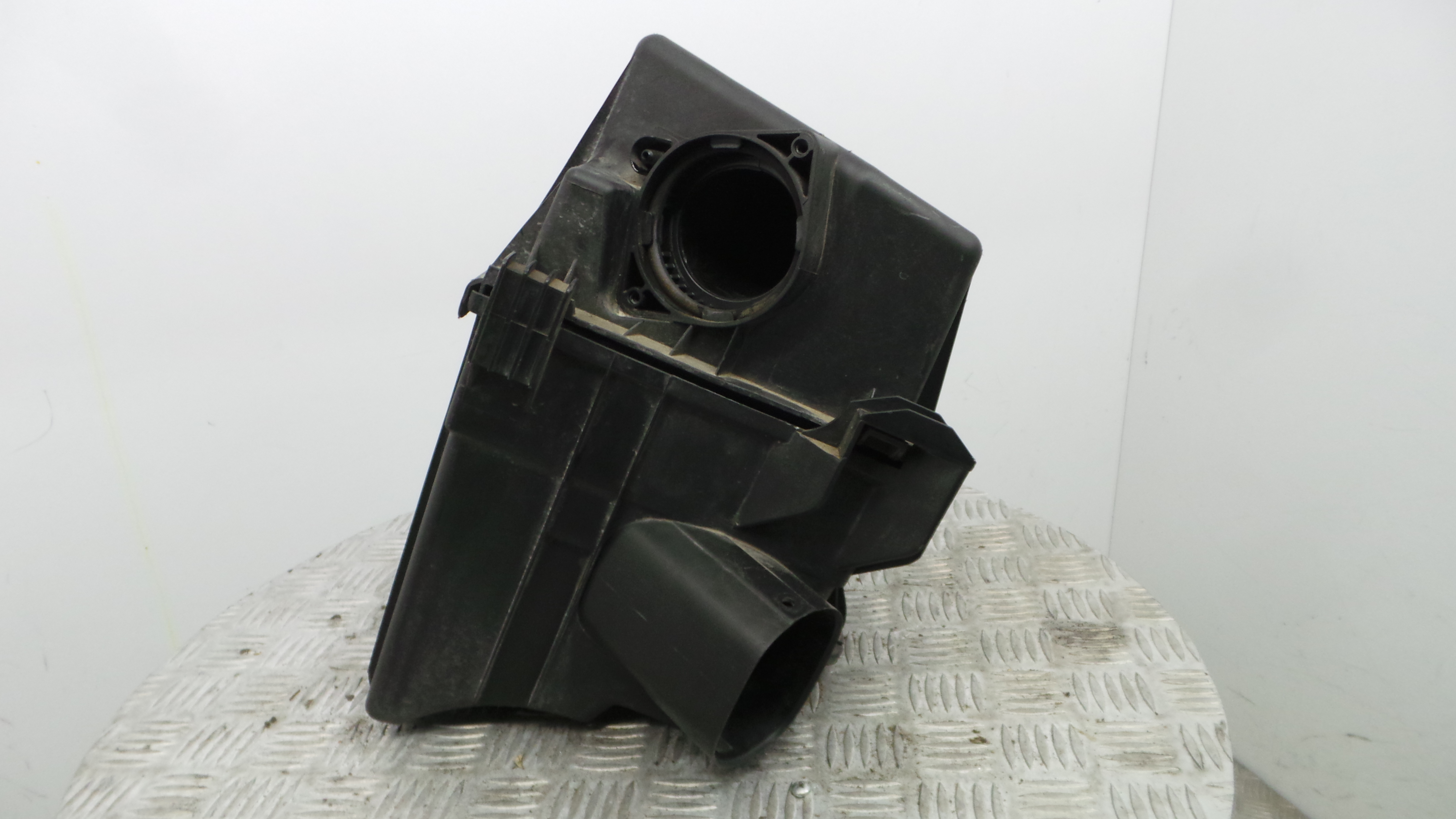 Caixa Filtro de Ar  6Q0129601AR - SEAT IBIZA III (6L1), IBIZA Mk III (6L1)-33658548