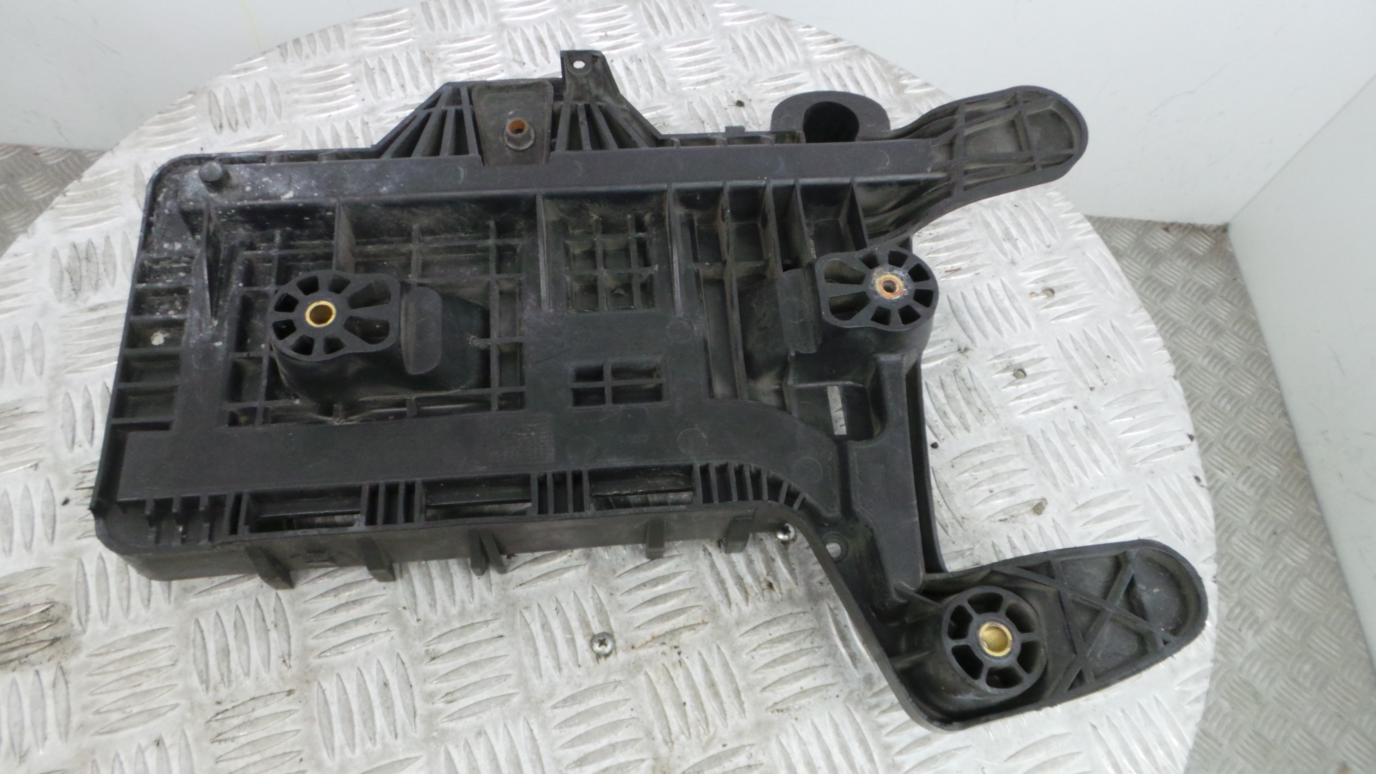 Base da Bateria 1K0915333C - AUDI A3 (8P1)-33659168