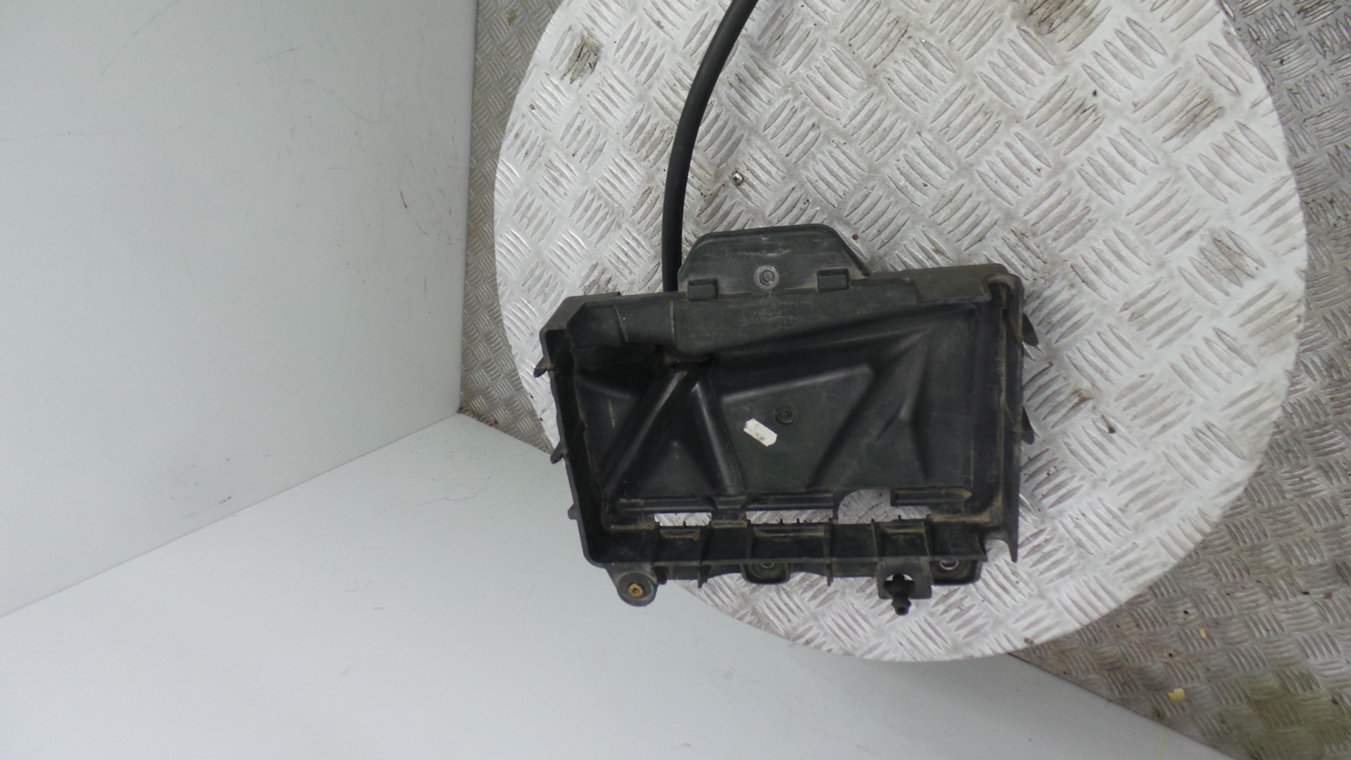 Base da Bateria 6Q0915331D - SEAT IBIZA IV (6J5, 6P1), IBIZA Mk IV (6J5, 6P1)-33659205