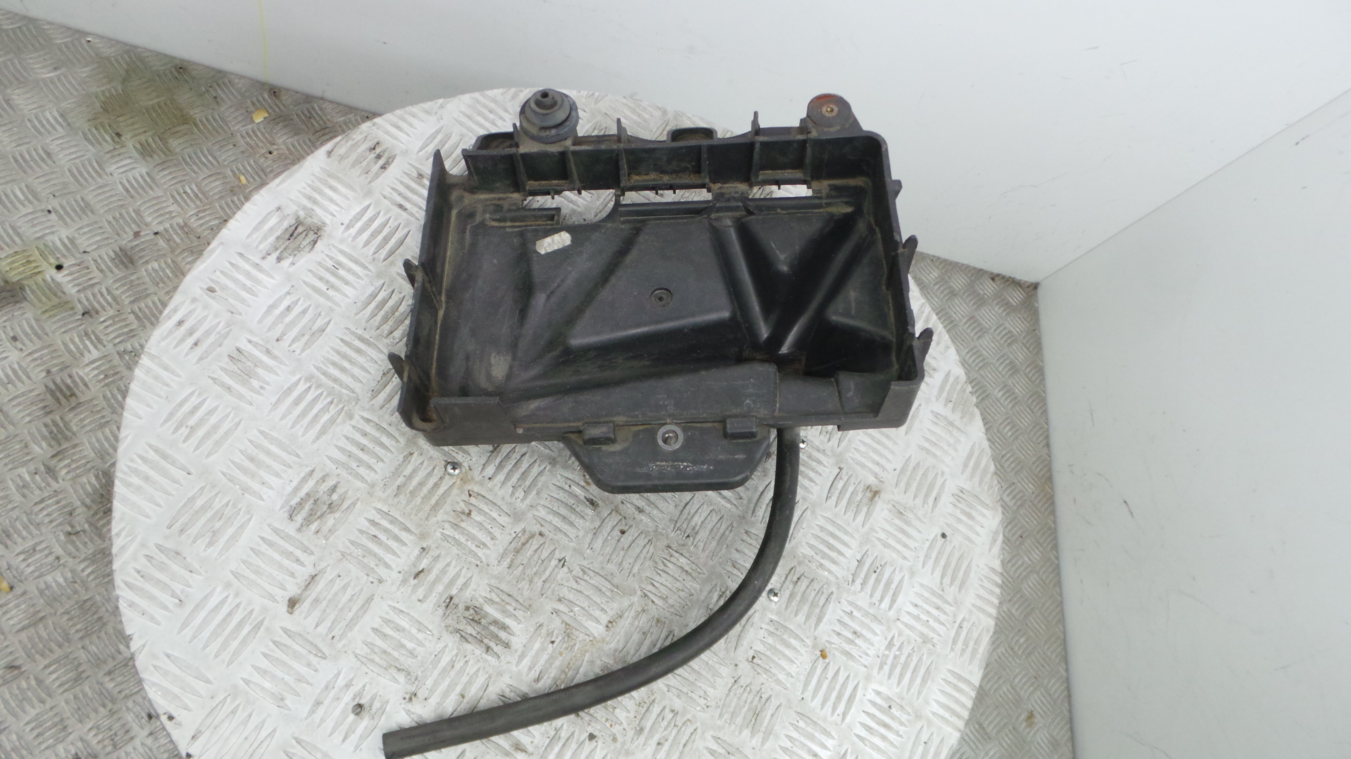 Base da Bateria 6Q0915331D - SEAT IBIZA IV (6J5, 6P1), IBIZA Mk IV (6J5, 6P1)-33659253 Base da Bateria 6Q0915331D - SEAT IBIZA IV (6J5, 6P1), IBIZA Mk IV (6J5, 6P1)-33659253