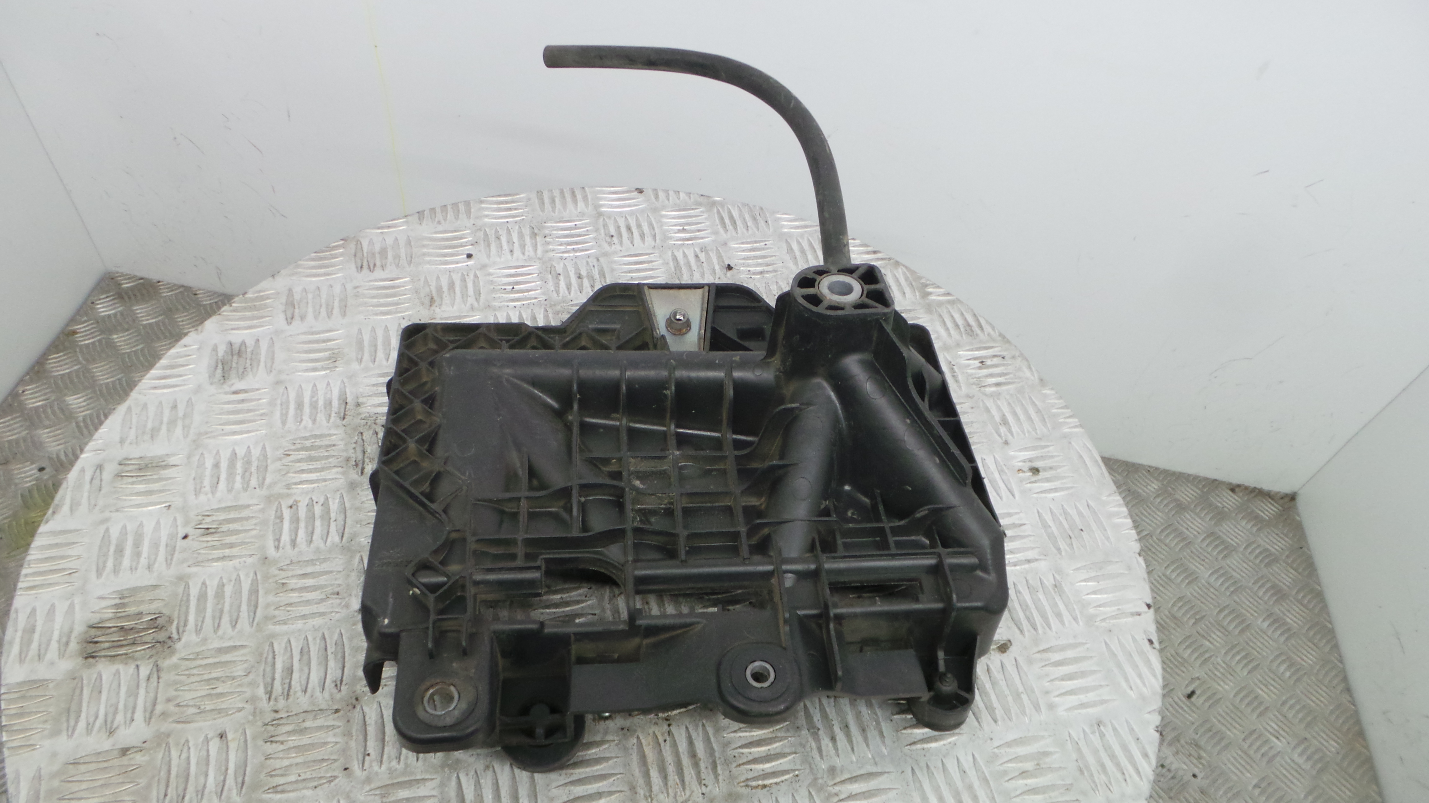 Base da Bateria 6Q0915331D - SEAT IBIZA IV (6J5, 6P1), IBIZA Mk IV (6J5, 6P1)-33659270