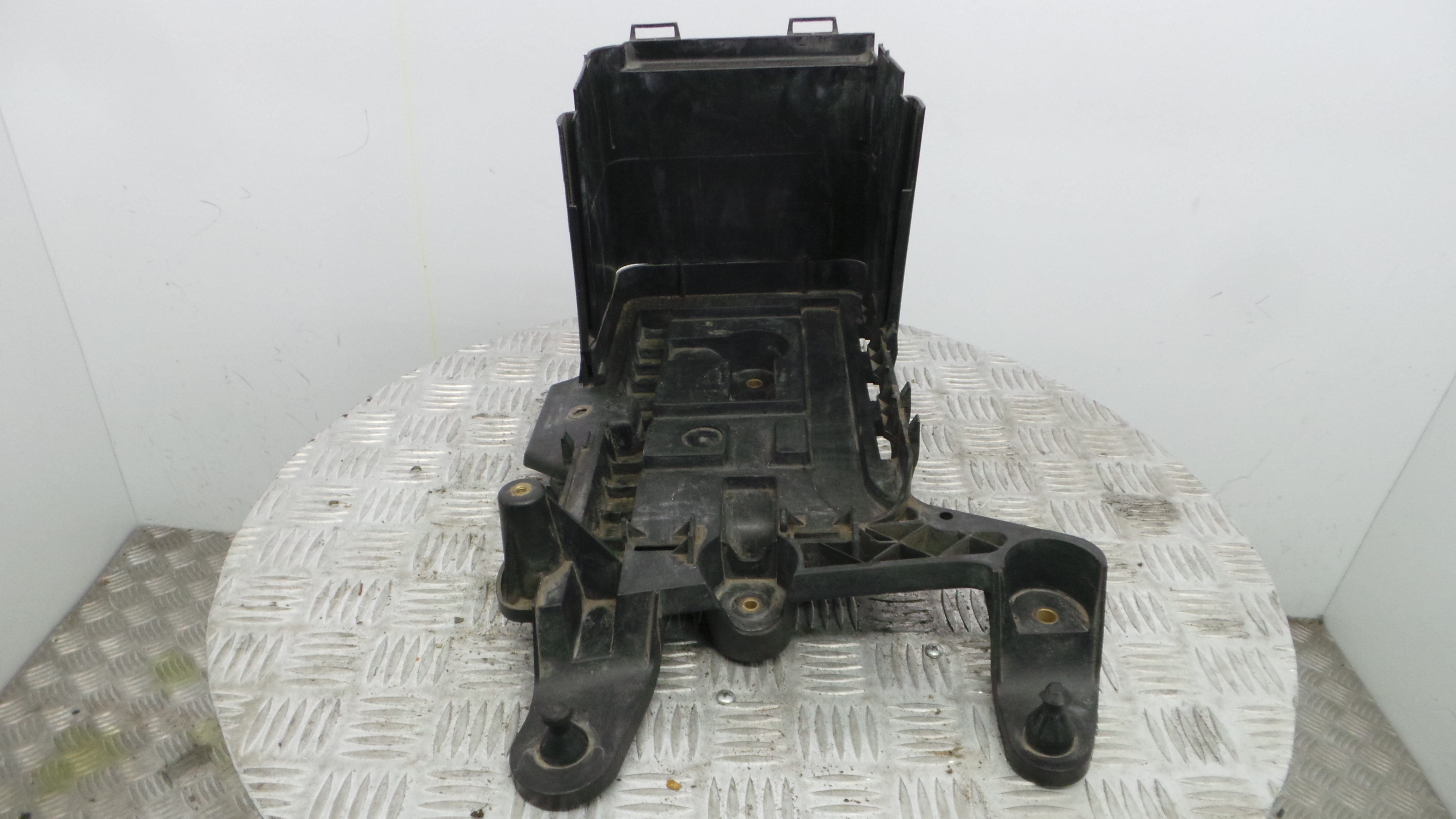 Base da Bateria 1K0915333B - AUDI A3 (8P1)-33659297