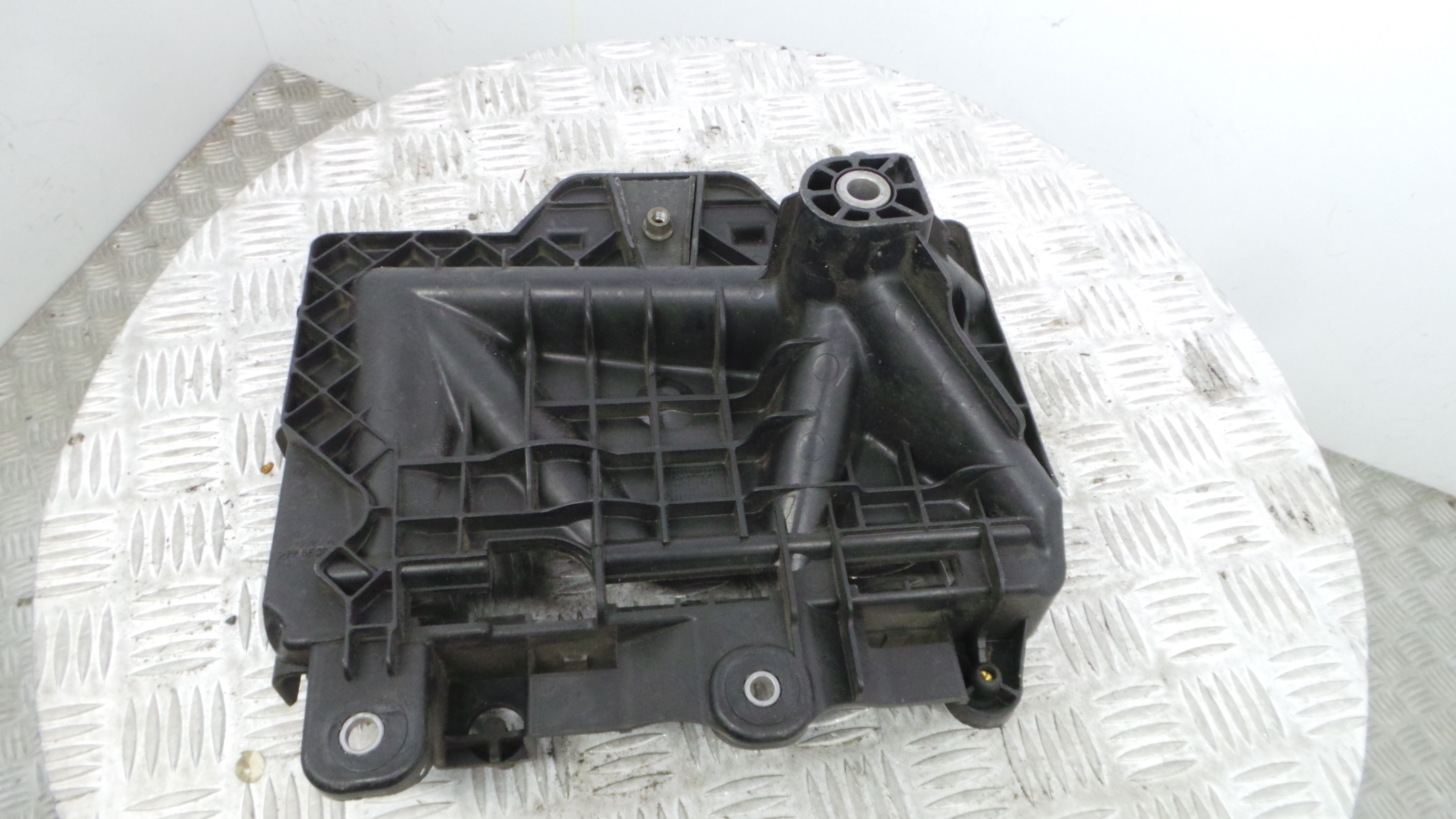 Base da Bateria 6Q0915331D - SEAT IBIZA III (6L1), IBIZA Mk III (6L1)-33659312