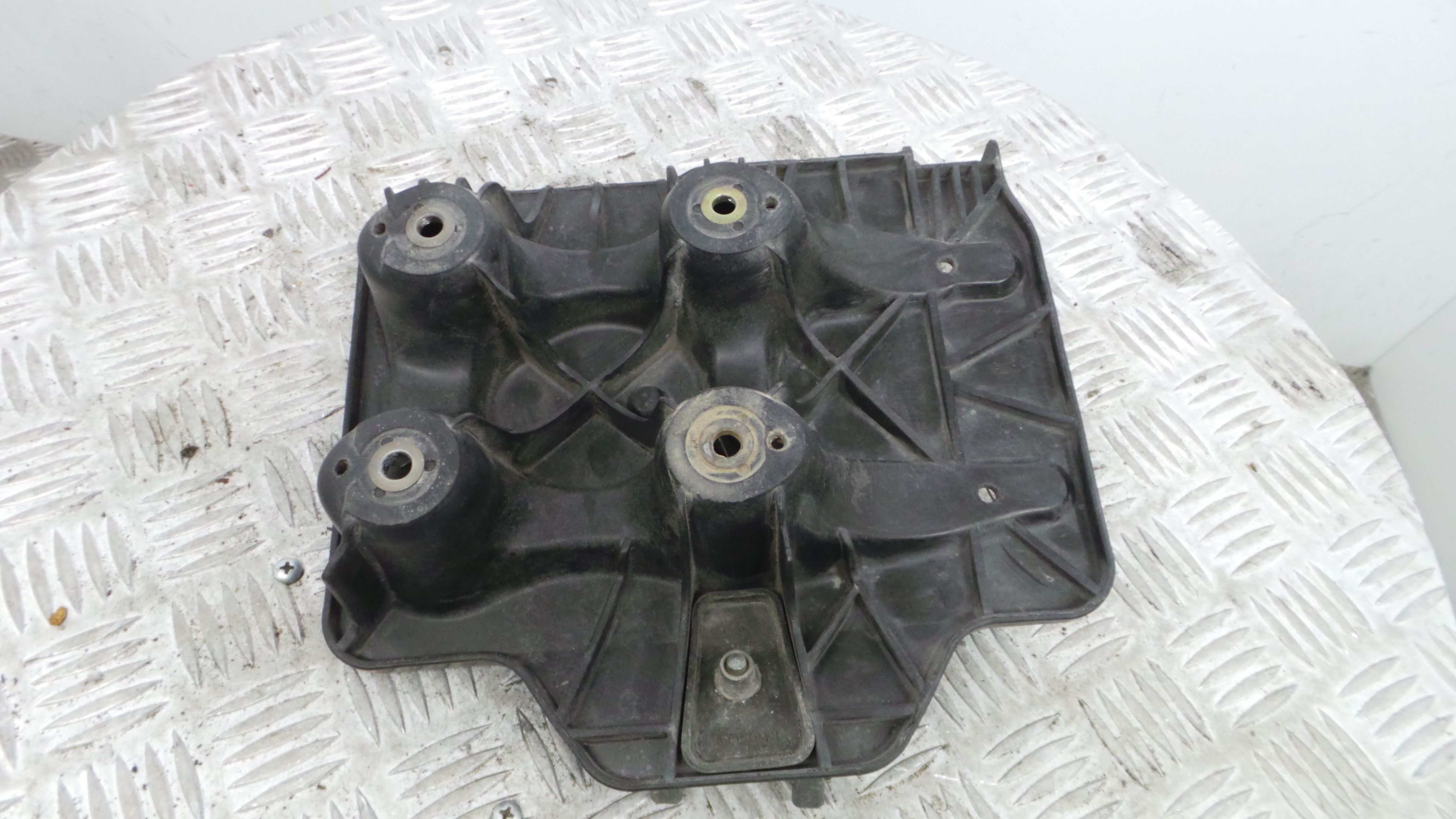 Base da Bateria 1J0804373A - AUDI A3 (8L1)-33659319