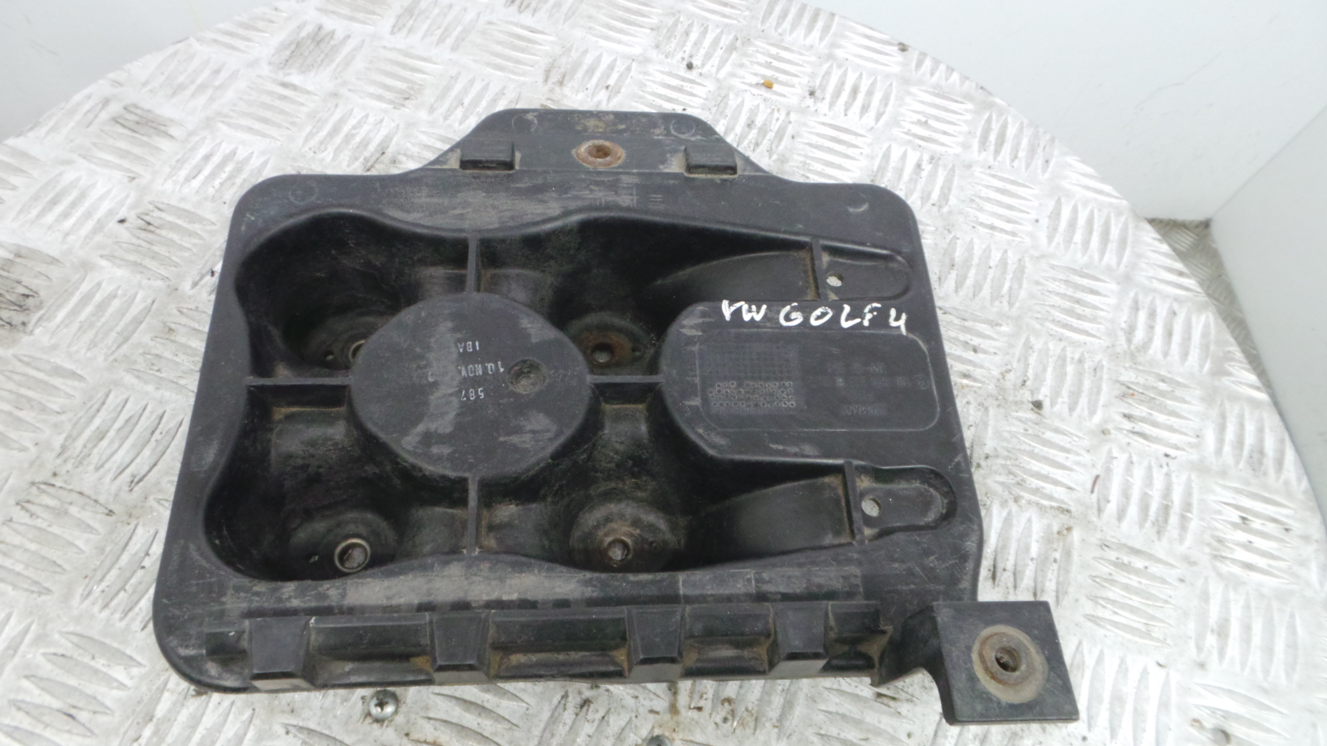 Base da Bateria 1J0804373E - VW GOLF IV (1J1), GOLF Mk IV (1J1)-33659325