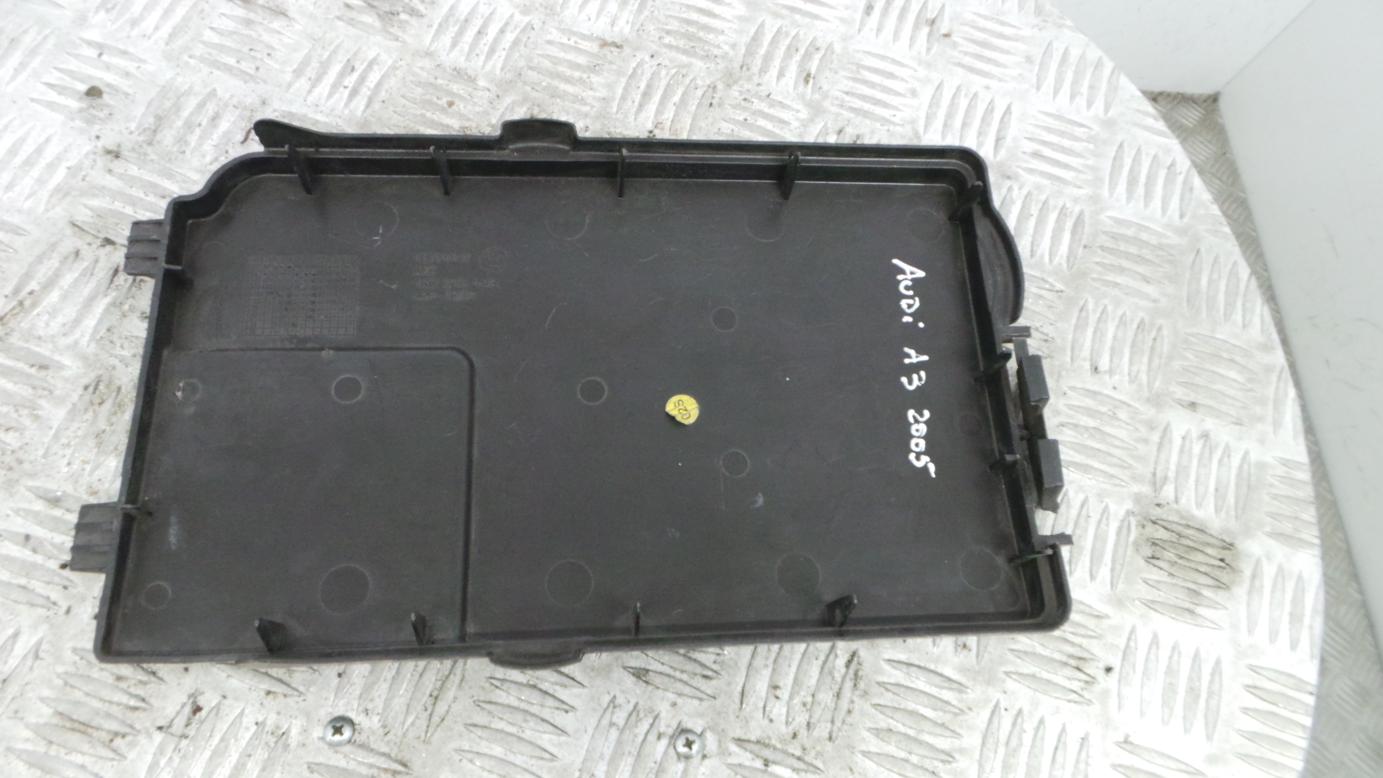 Tampa da Bateria 1K0915443 - AUDI A3 (8P1)-33659368