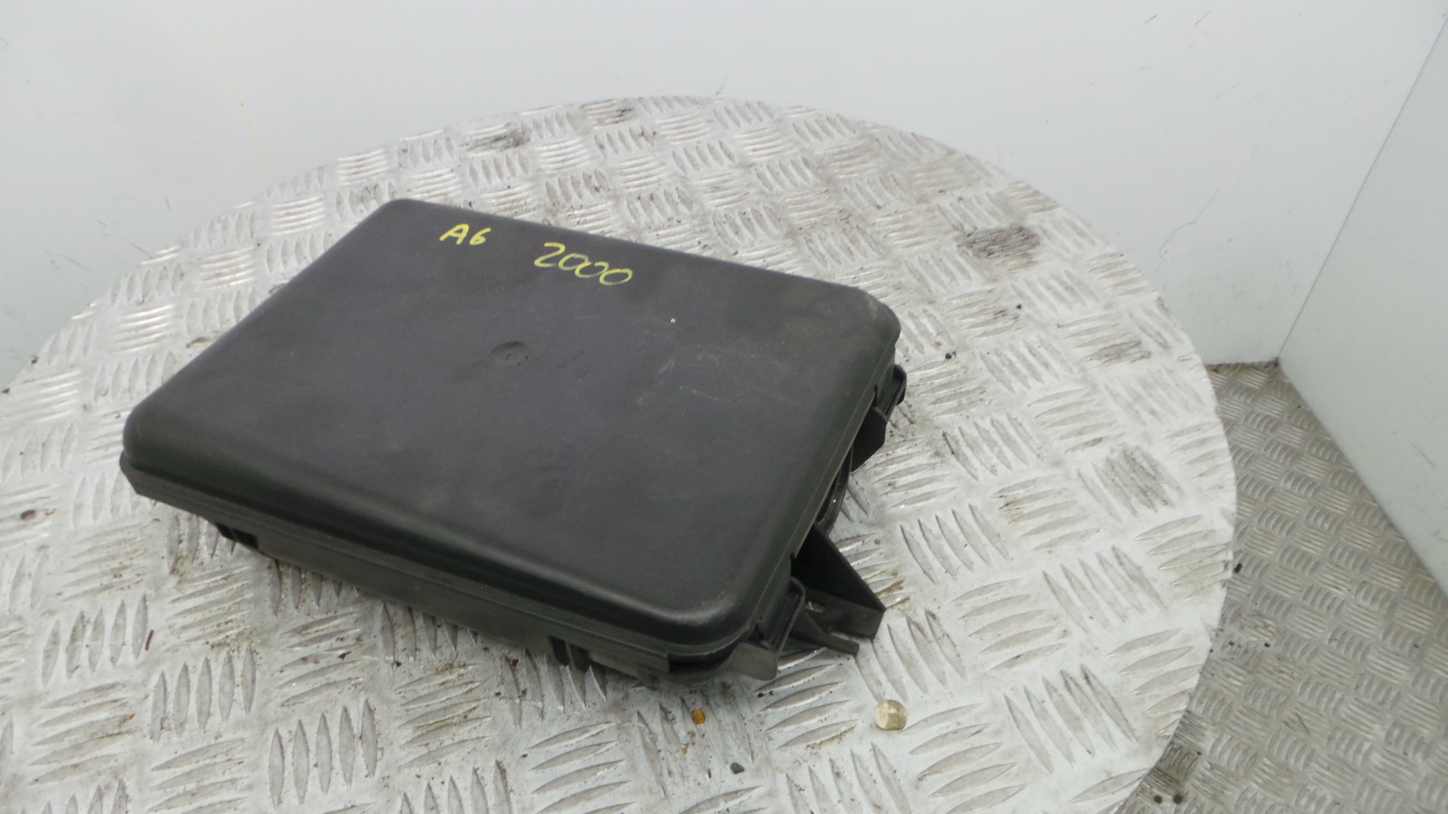 Caixa de Fusiveis 8D0927355A - AUDI A6 C5 (4B2)-34029221