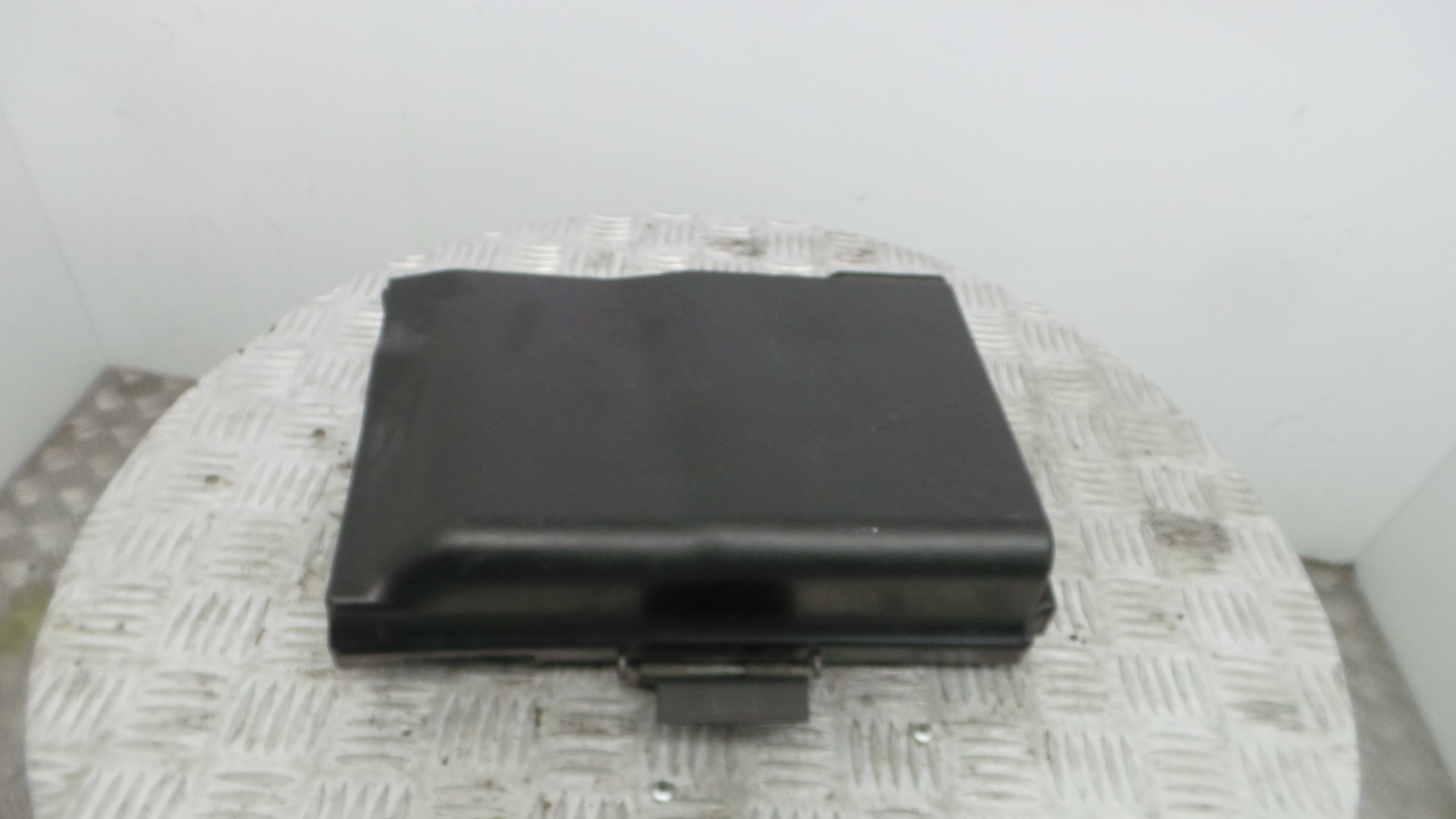 Tampa da Caixa dos Fusíveis 6Q0937550F - VW POLO (9N_, 9A_)-34029891