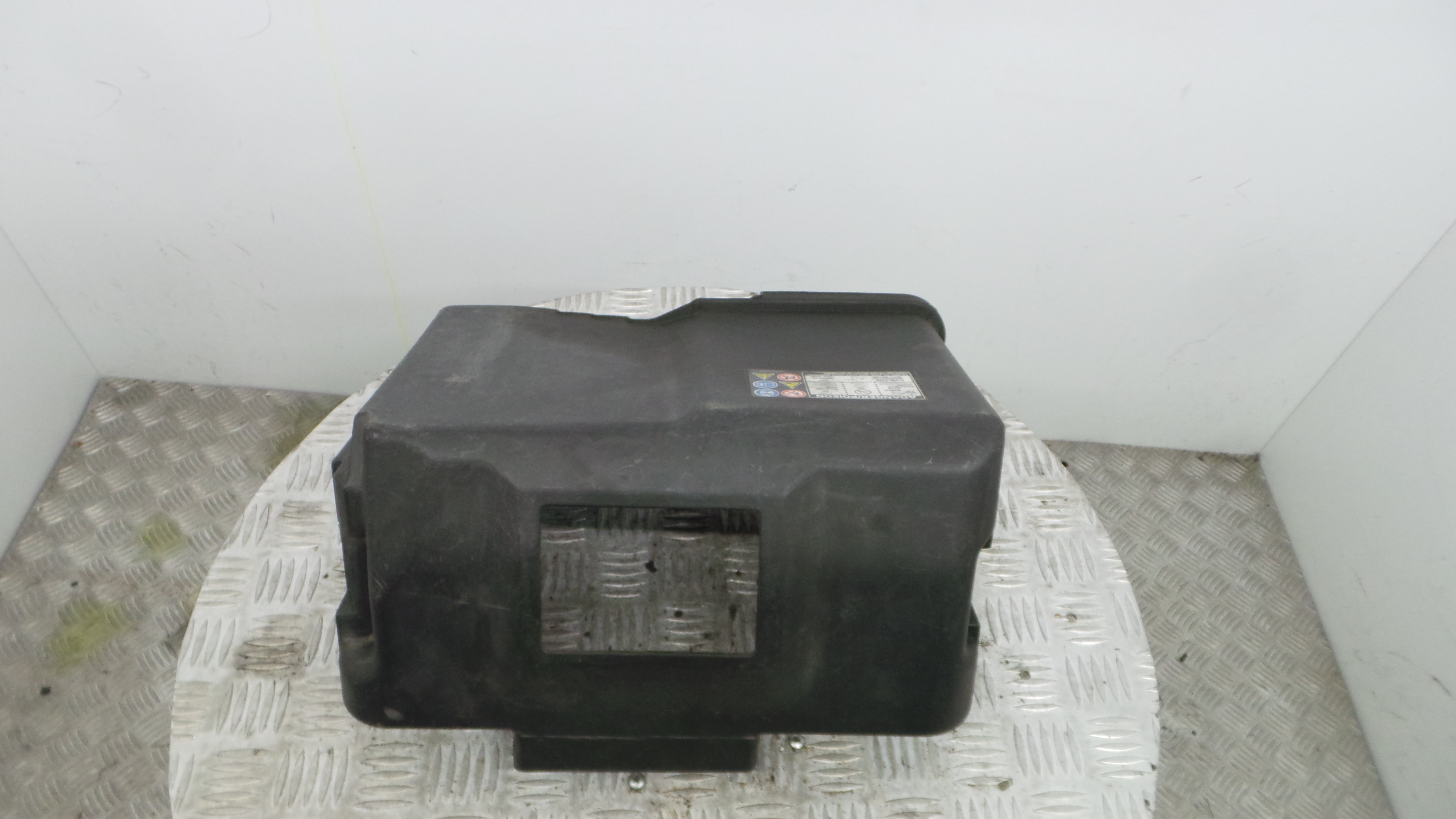 Tampa da Bateria 1J0915435B - VW GOLF IV (1J1), GOLF Mk IV (1J1)-34030403
