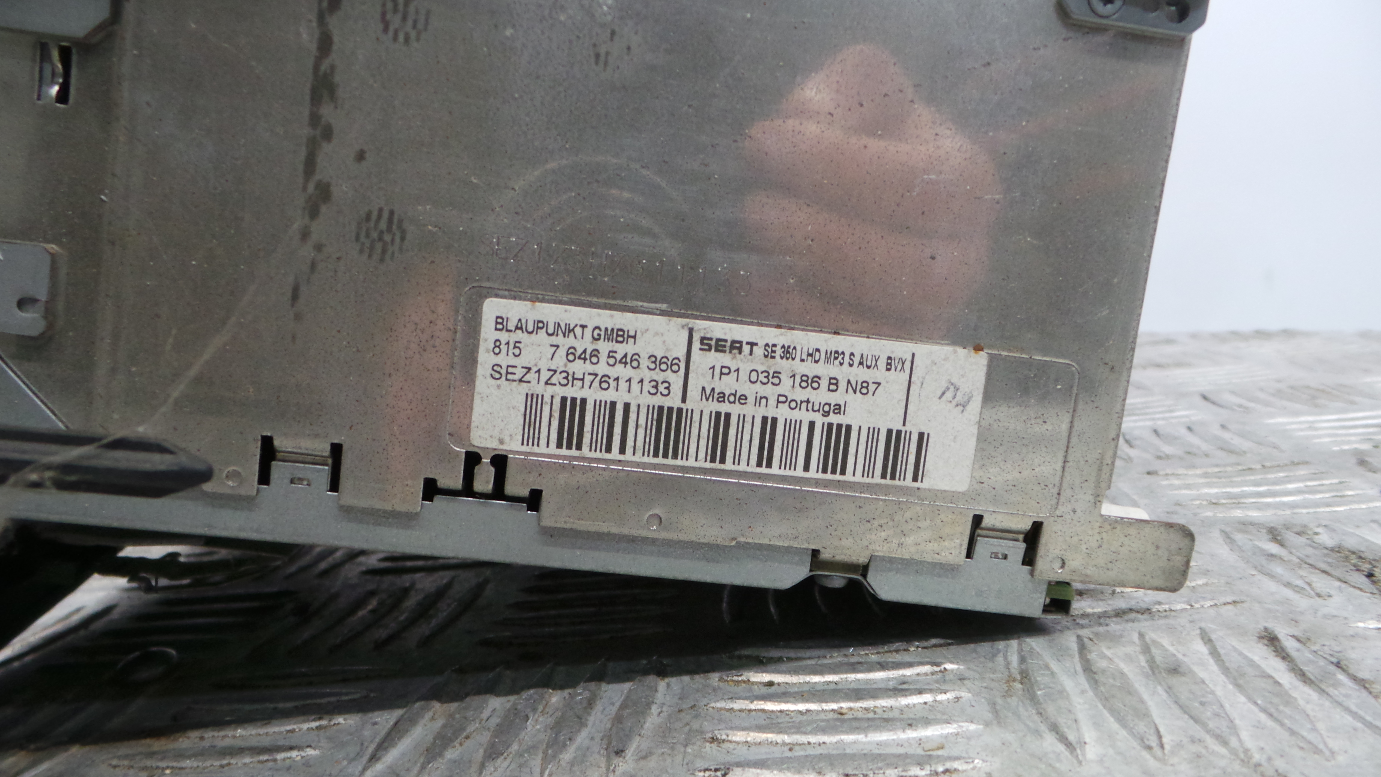 Auto-rádios 1P1035186B - SEAT LEON (1P1)-34192017
