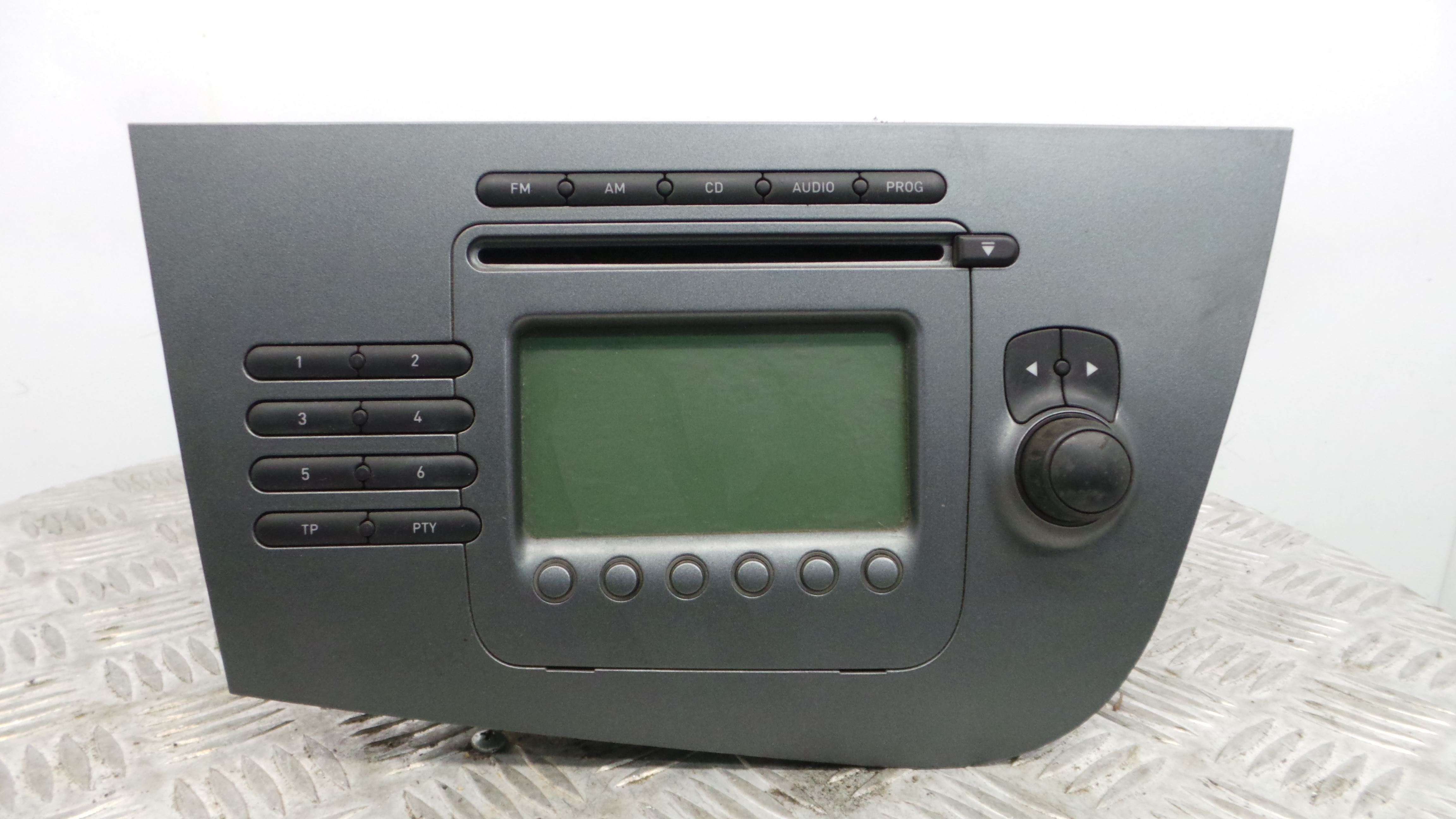 Auto-rádios 1P1035186B - SEAT LEON (1P1)-34192854