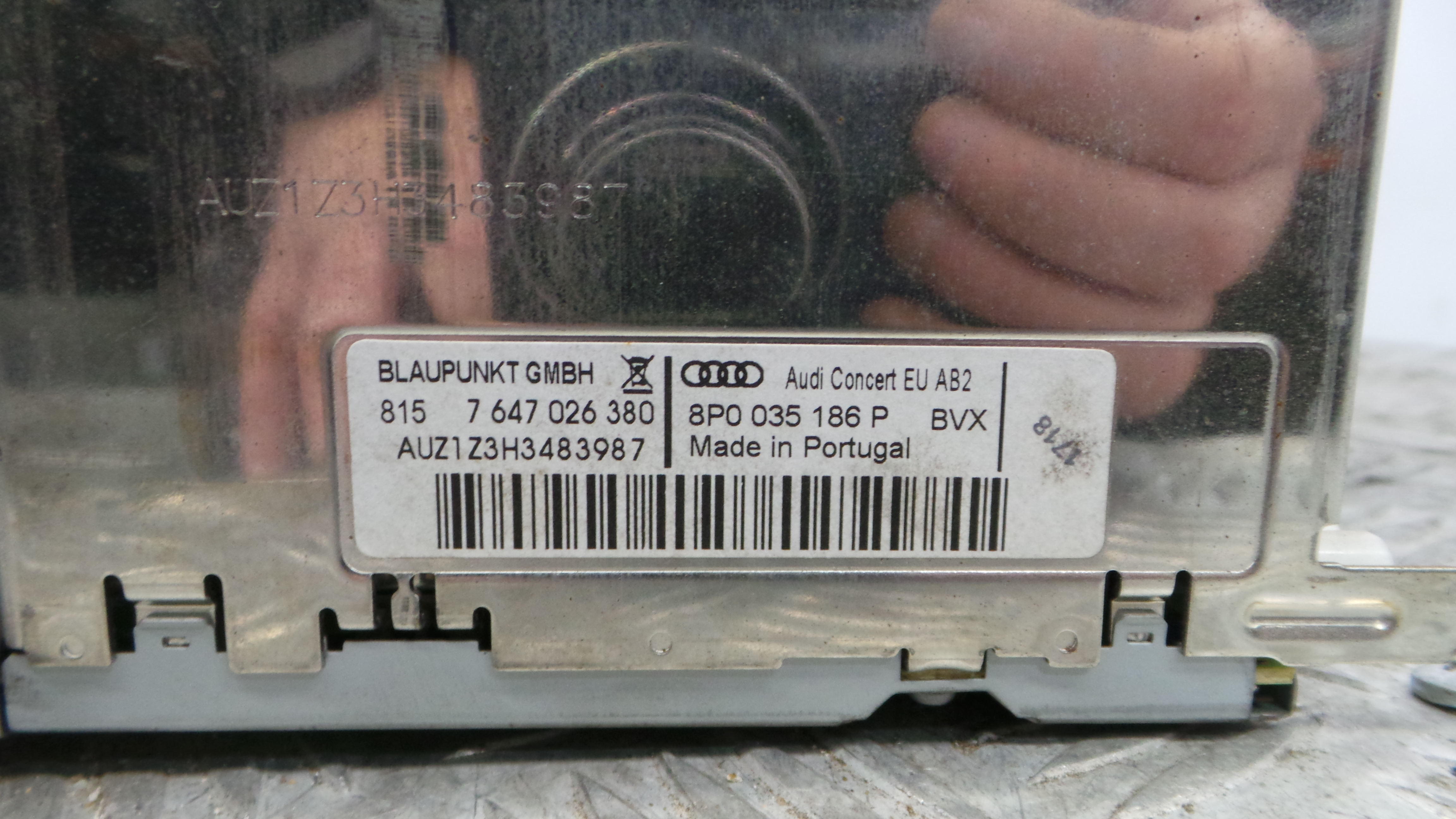 Auto-rádios 8P0035186P - AUDI A3 (8P1)-34193550
