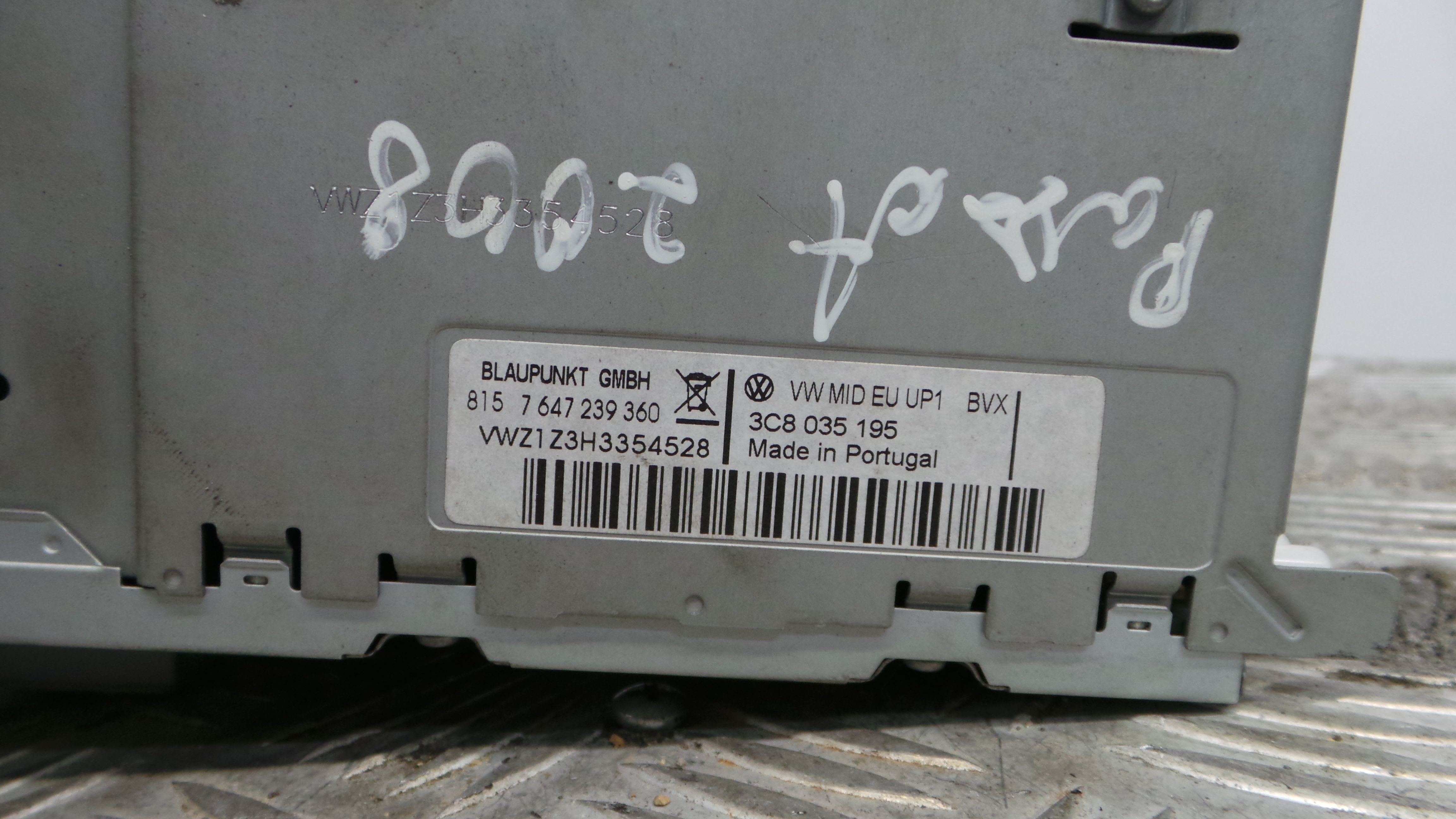 Auto-rádios 3C8035195 - VW PASSAT B6 (3C2)-34194429