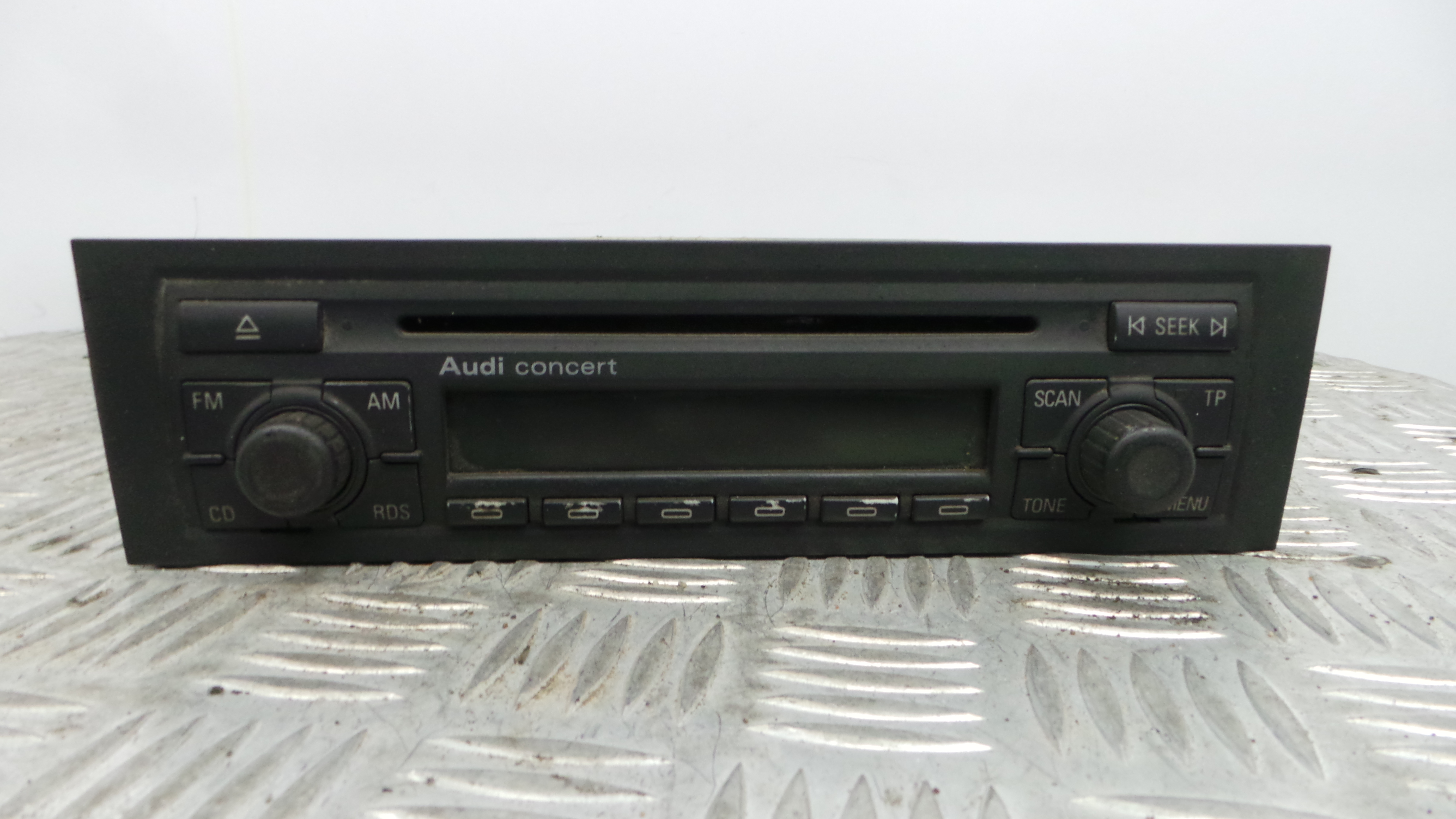 Auto-rádios 8P0035186 - AUDI A3 (8P1)-34196336