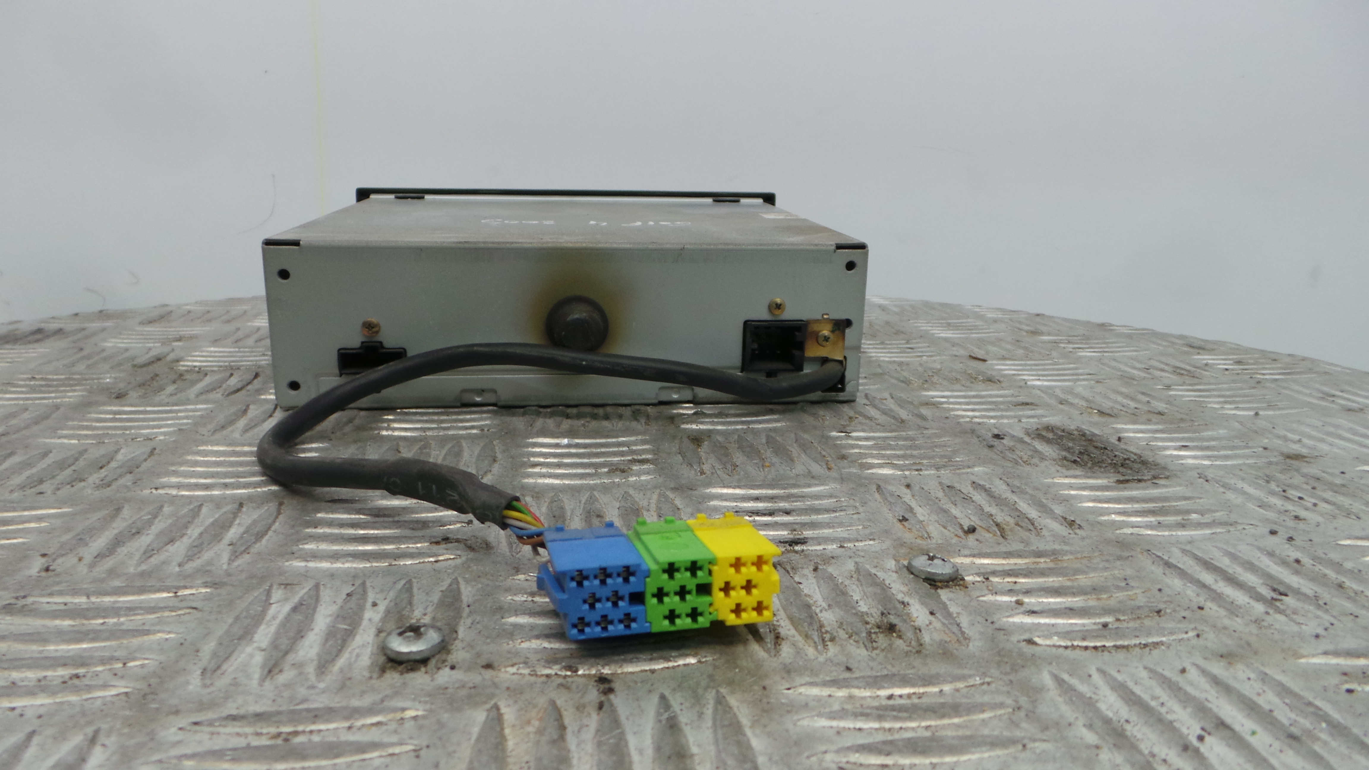 Acessórios para auto rádios 1J0035119C - VW GOLF IV (1J1), GOLF Mk IV (1J1)-34220970