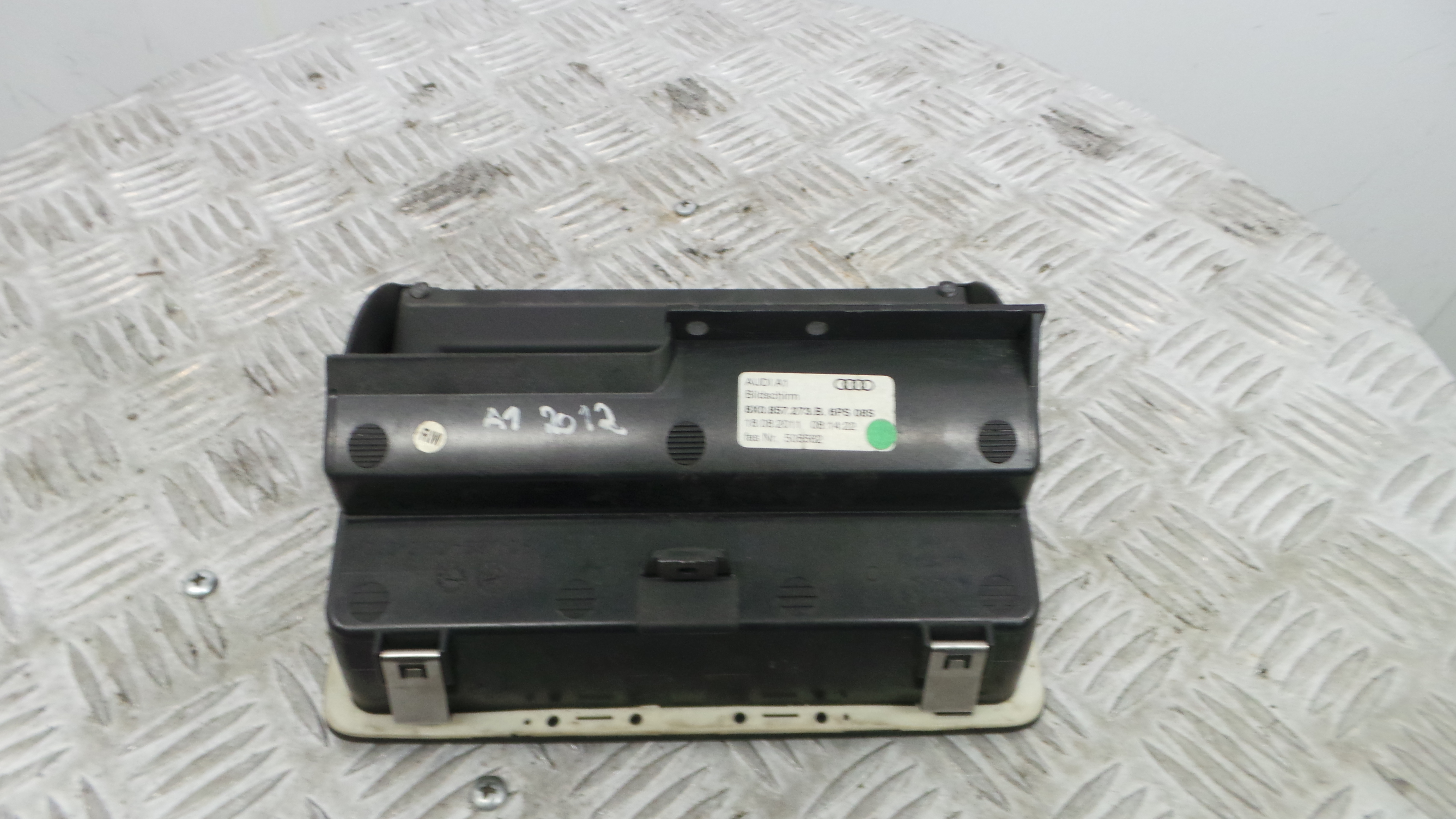 Display do Ar Condicionado / Rádio / GPS / DVD 8X0857273B - AUDI A1 (8X1, 8XK)-34232855